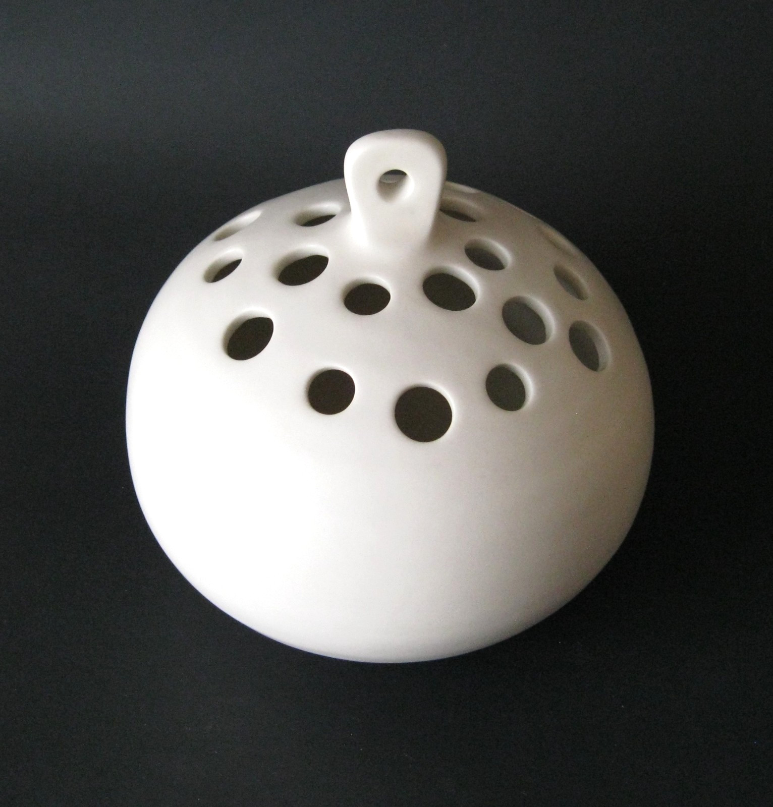 FLORAL Society FS Hanging FLOWER Frog HERB Pot MATTE White ORB 5" X 5" MCM Style