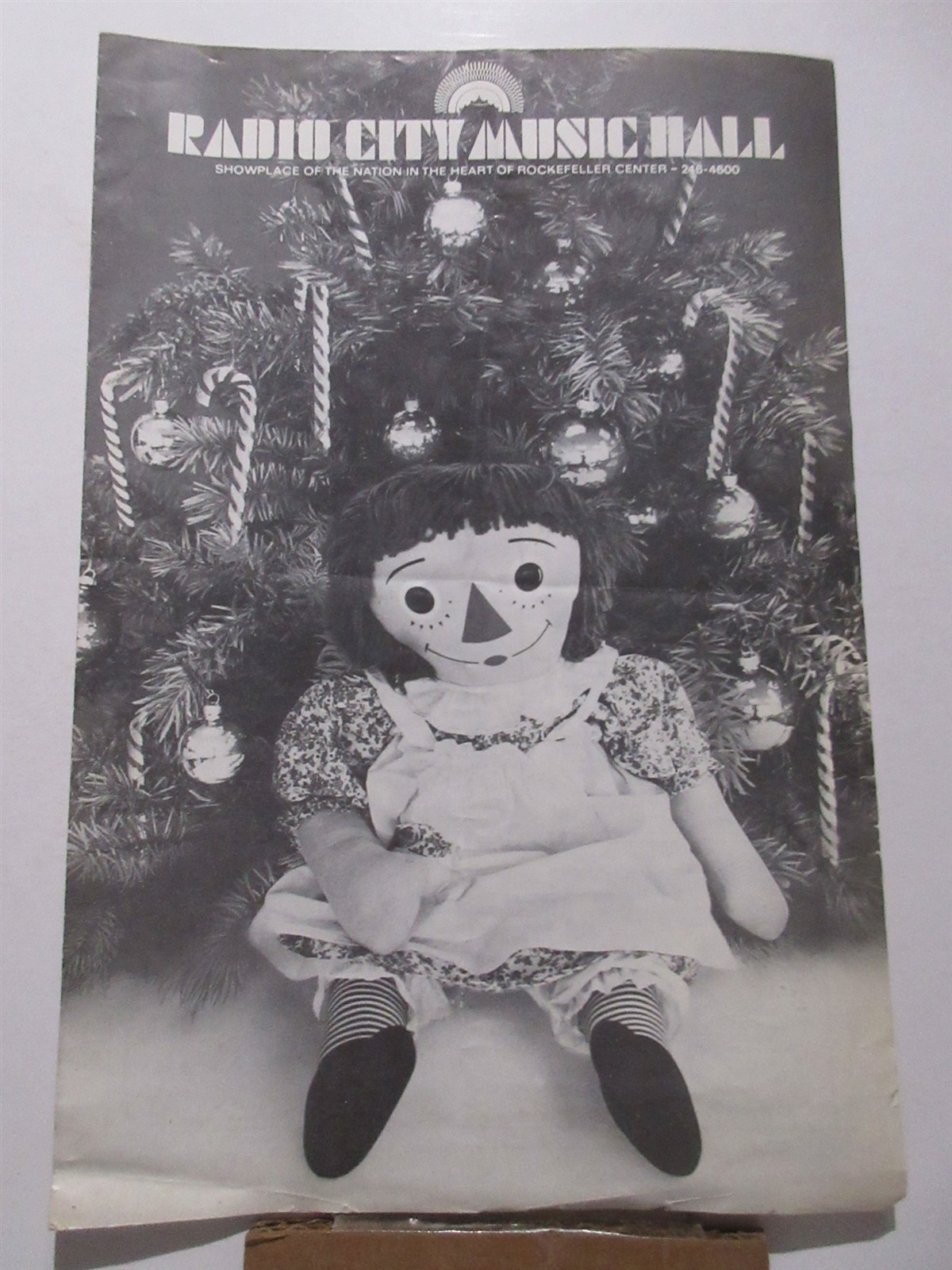 Radio City Music Hall Showplace Program Happy Holiday December 25 1977