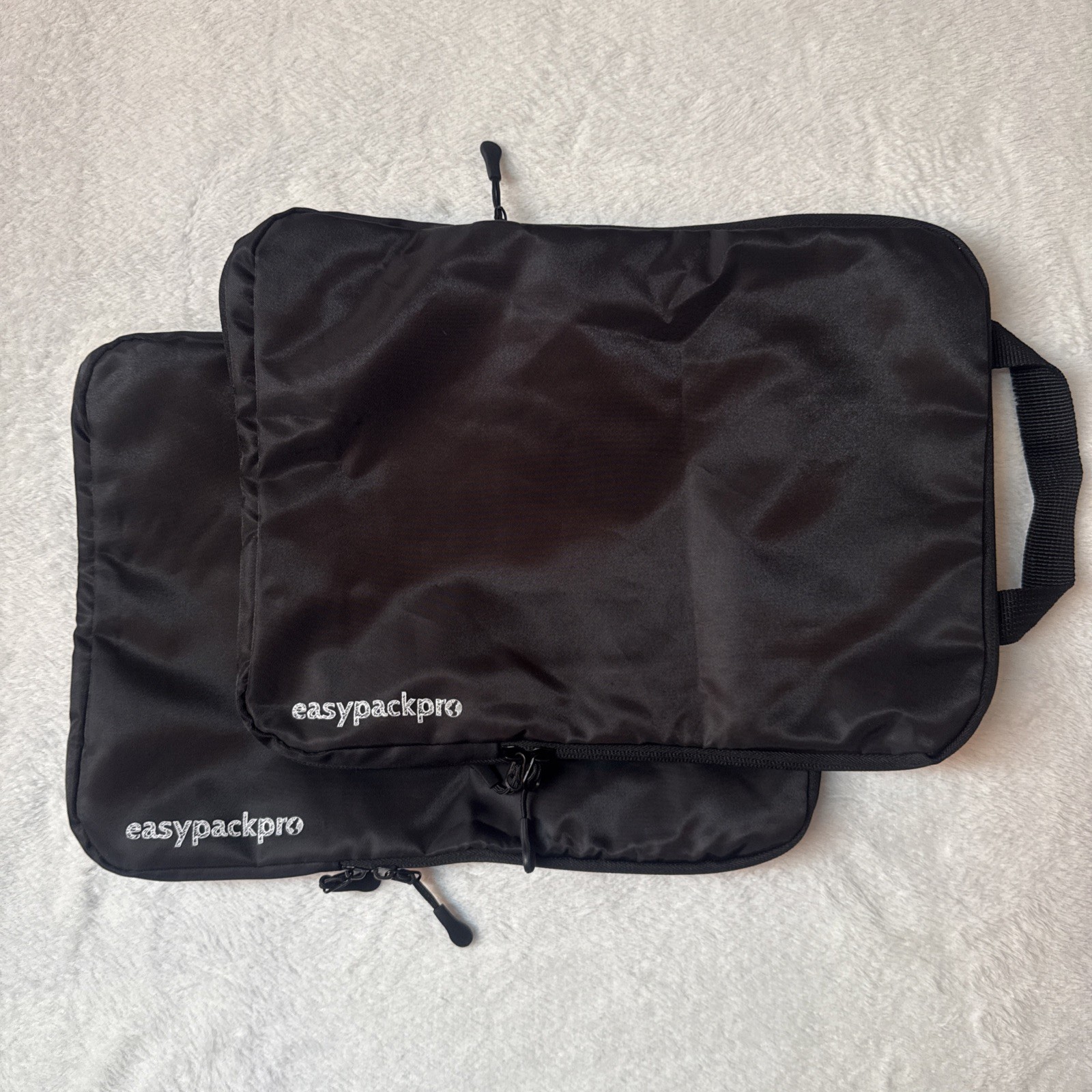 2 Pcs. Packing Compression Cubes Travel Packing Organizers for Luggage Travel