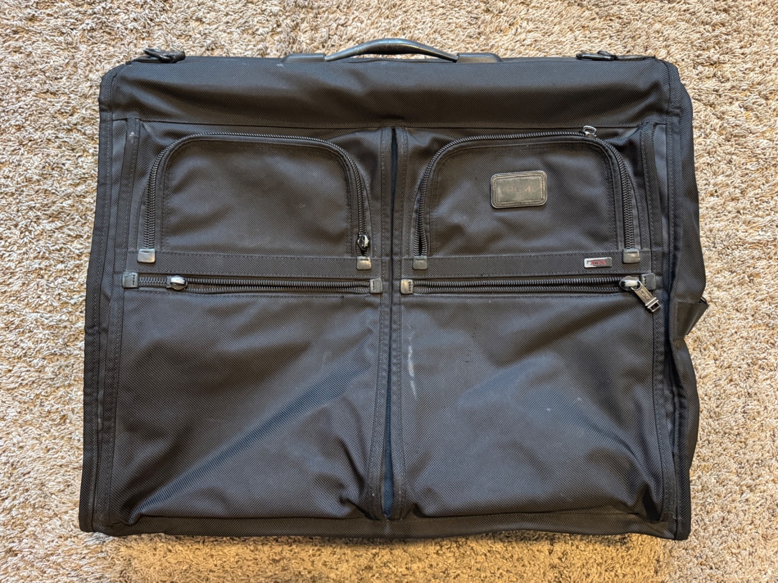 TUMI Alpha Bi-Fold Carry-on Garment Bag Black Ballistic Nylon Multi-pocket