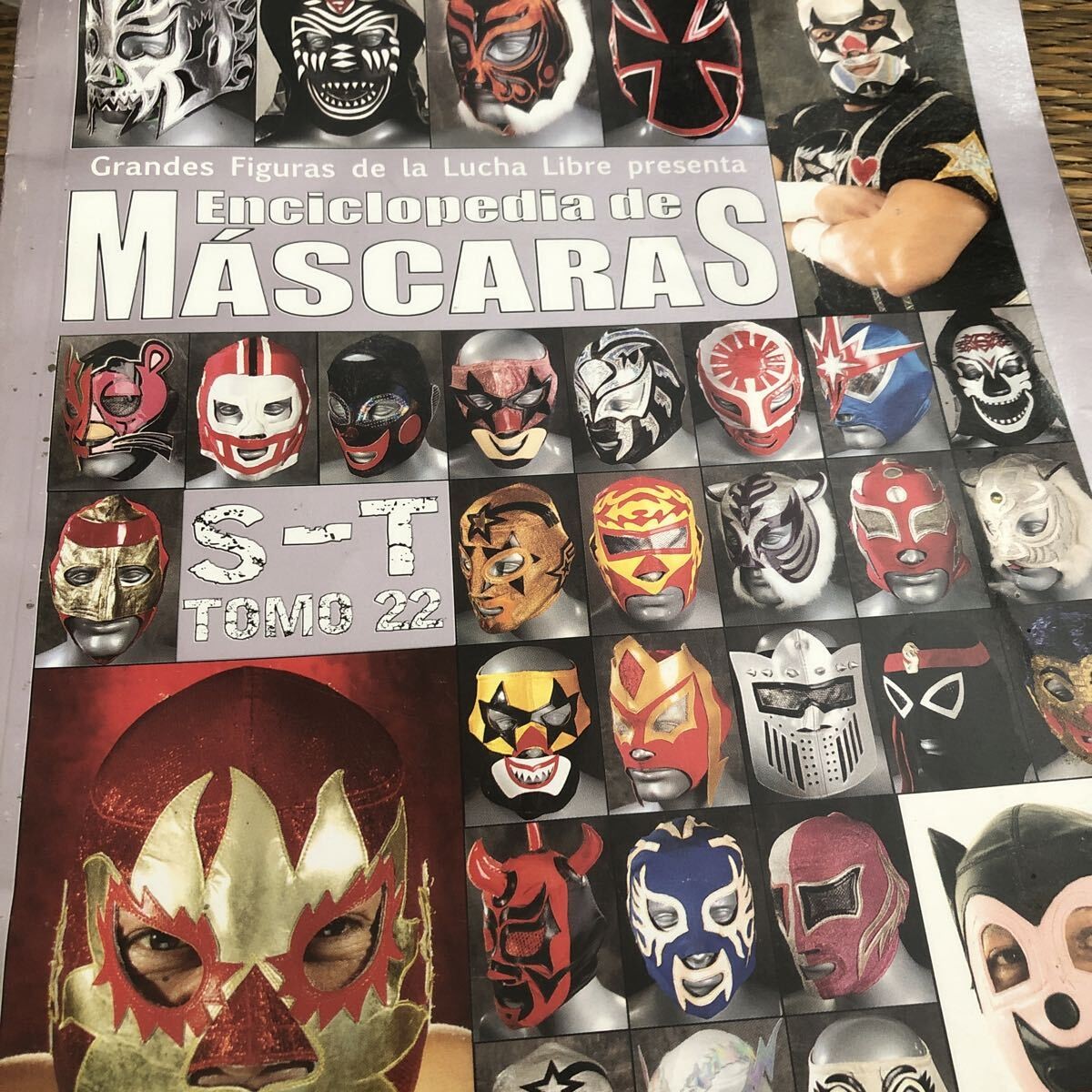 Mil Mascaras Pro Wrestling Masks magazine El Solal Spellaton