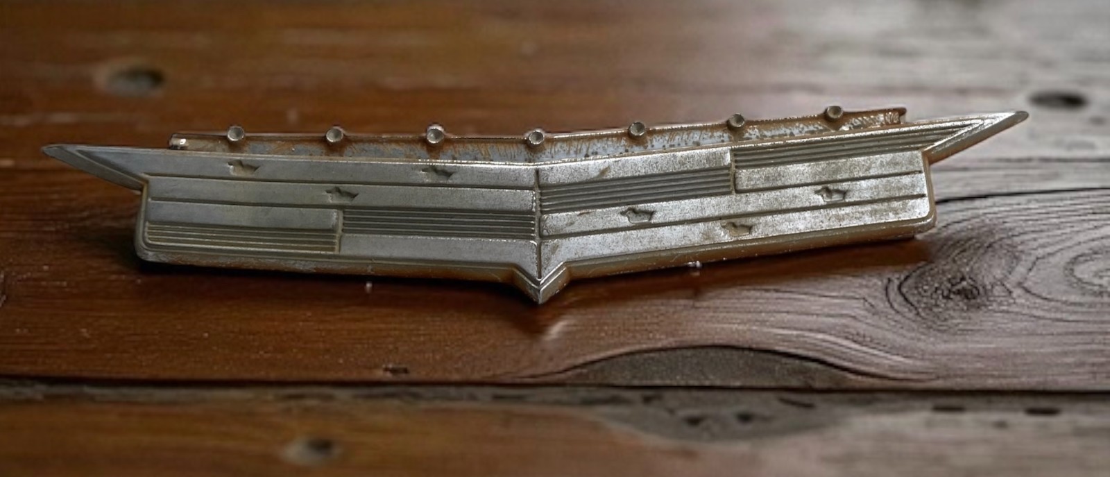 1959 Cadillac Trunk Emblem Badge OEM Part 1472532