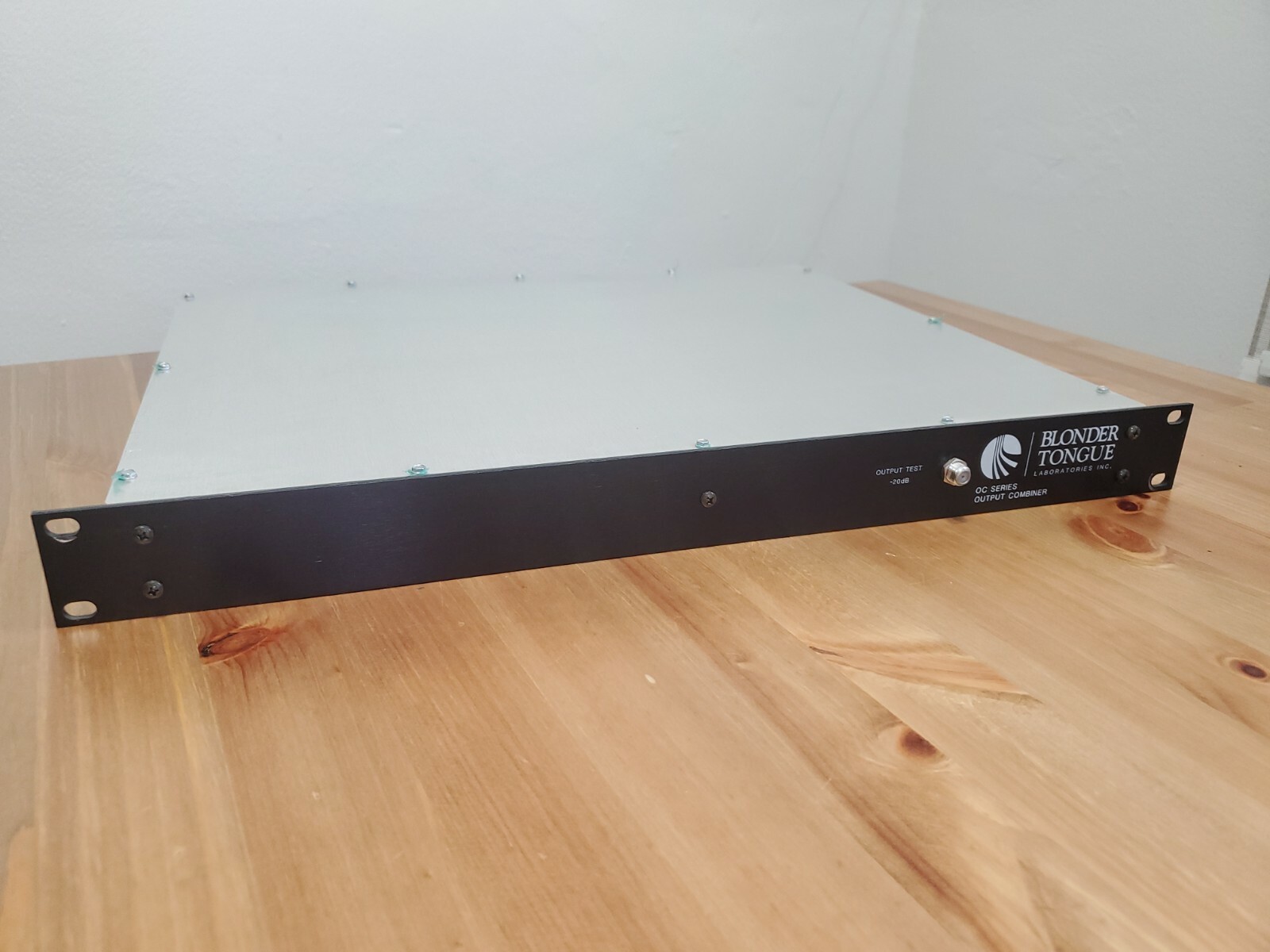 ✅️Blonder Tongue OC SERIES OUTPUT COMBINER AMP 5953 Rack Mount 12 Port /b