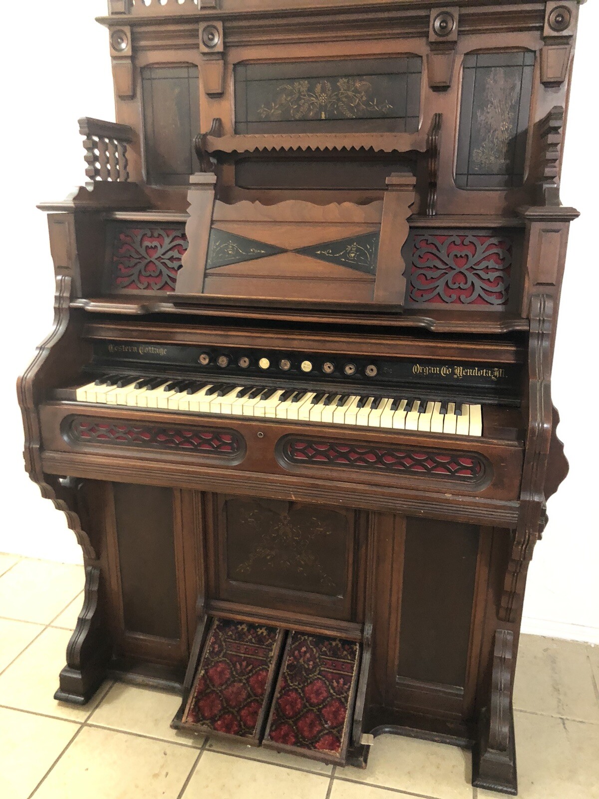 1887 Western Cottage Organ Company Mendota IL reed organ. Working