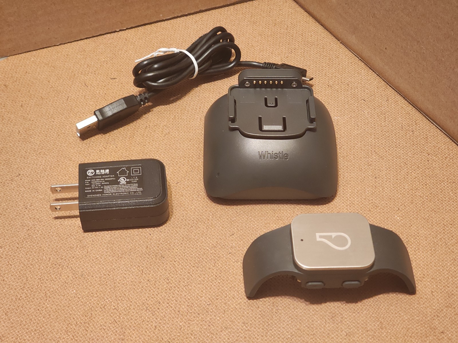 Whistle GPS Pet Tracker w/Docking Station Charger - Activity Tracking - FreeShip