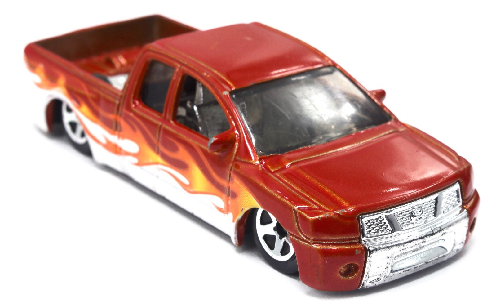 2007 Hot Wheels Hot Trucks ~ NISSAN TTIAN ~ Red w/Flames Diecast 1:64