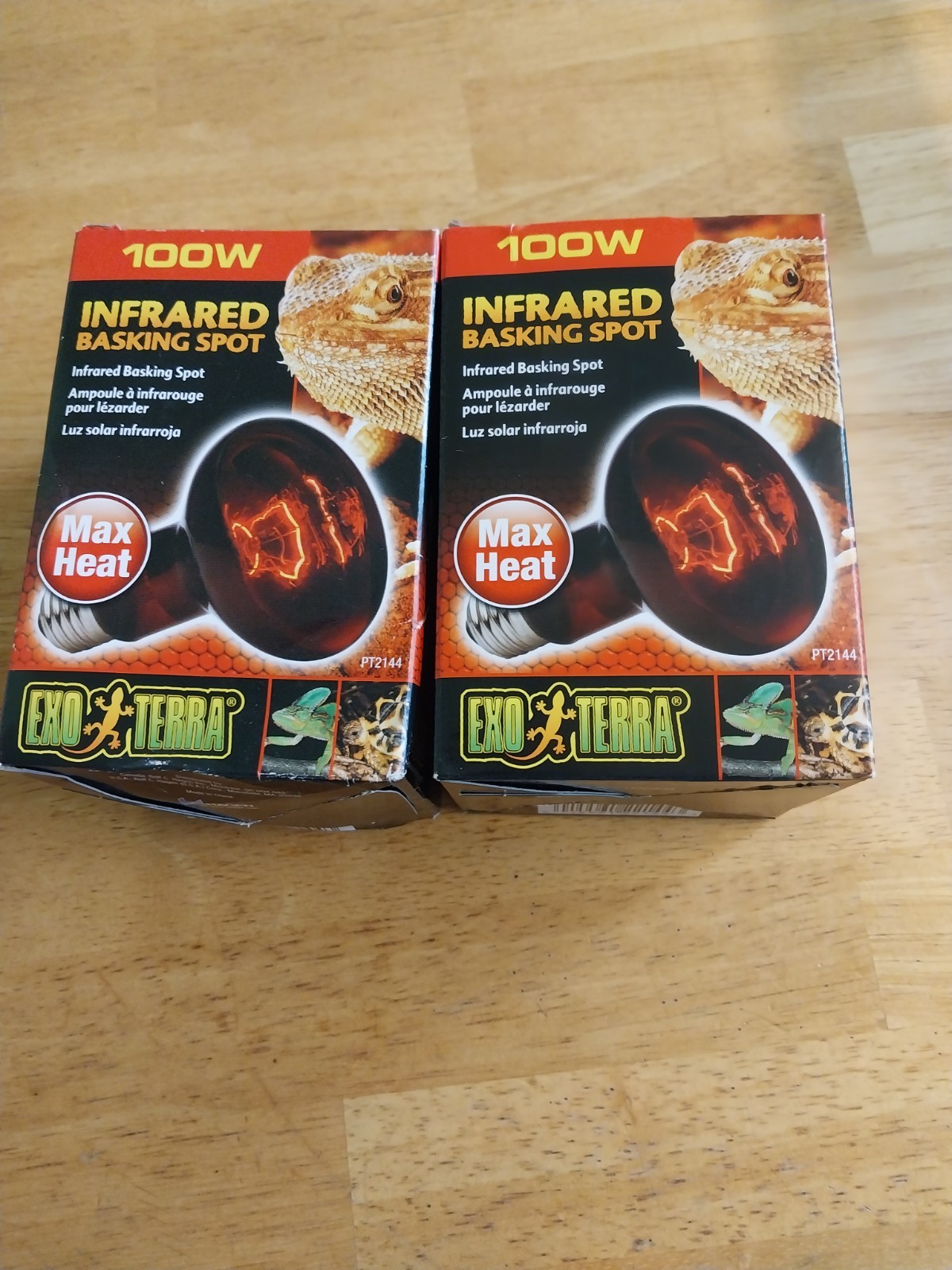 Exo Terra Infrared Basking Spot Bulb lot of 2 100W
