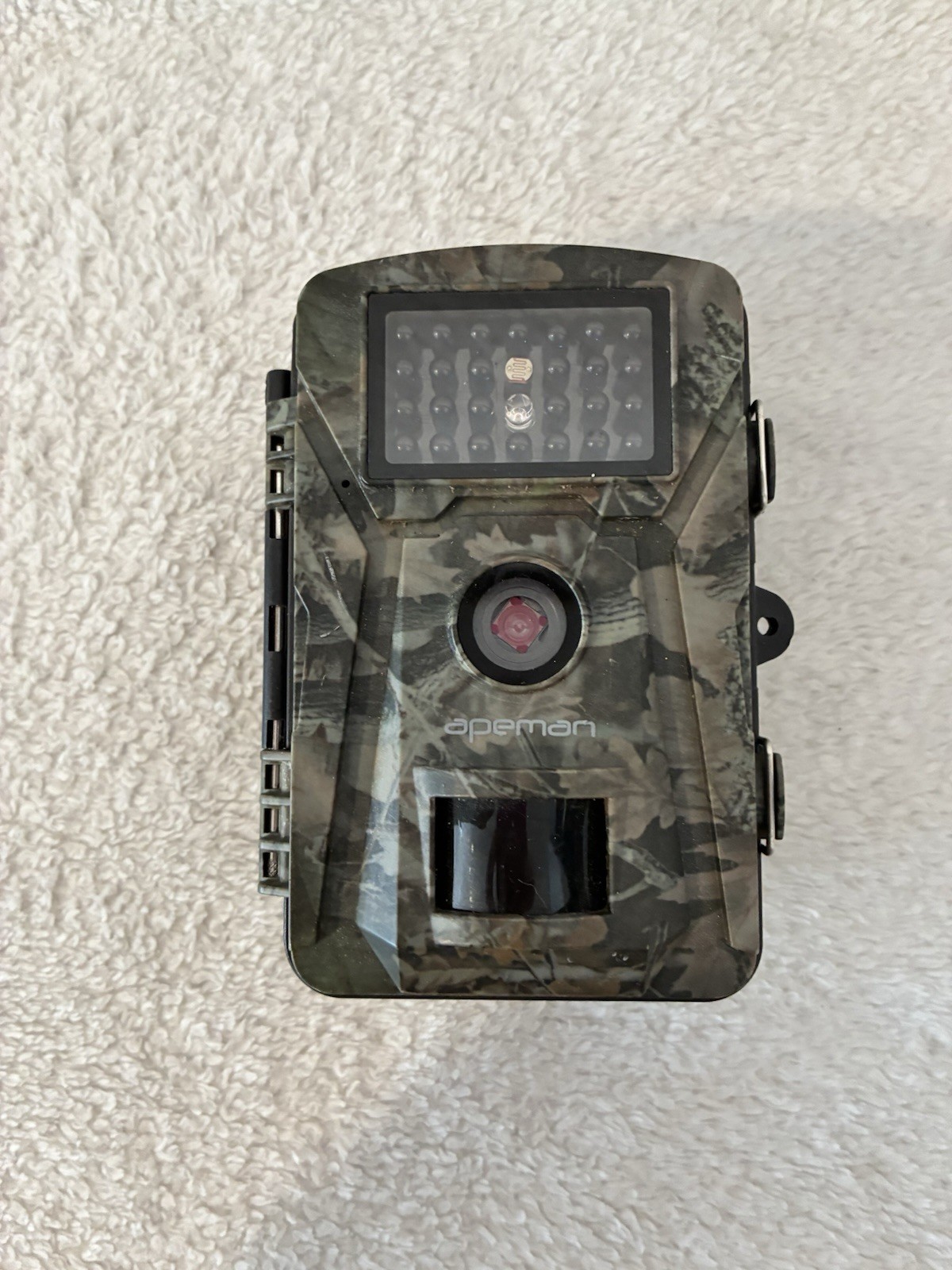 APEMAN H45 Hunting Trail Camera- Battery Operated- SD Card