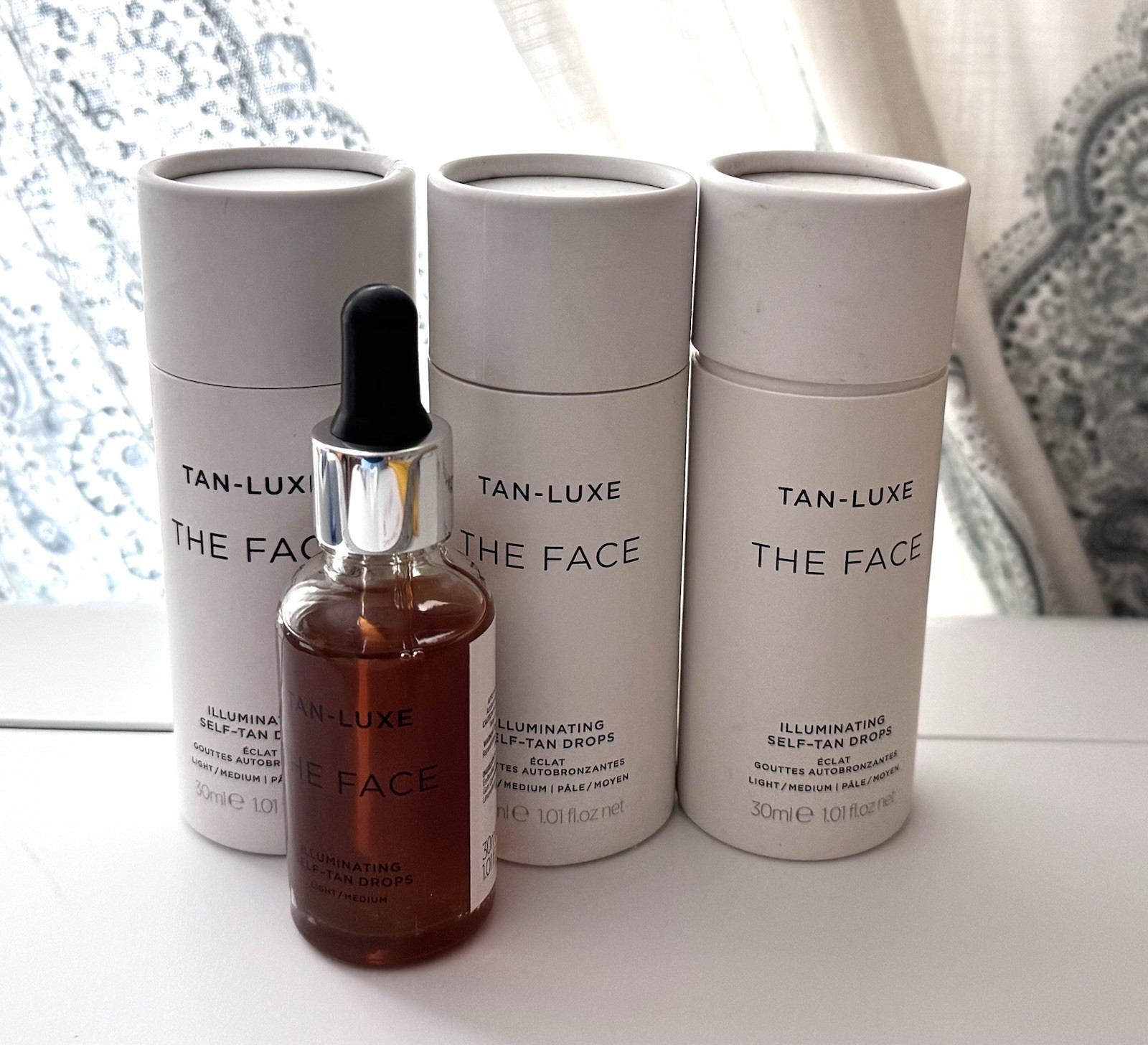 Tan-Luxe Face Illuminating Self Tan Drop - Light/medium, 1.0 Oz Full Size, New