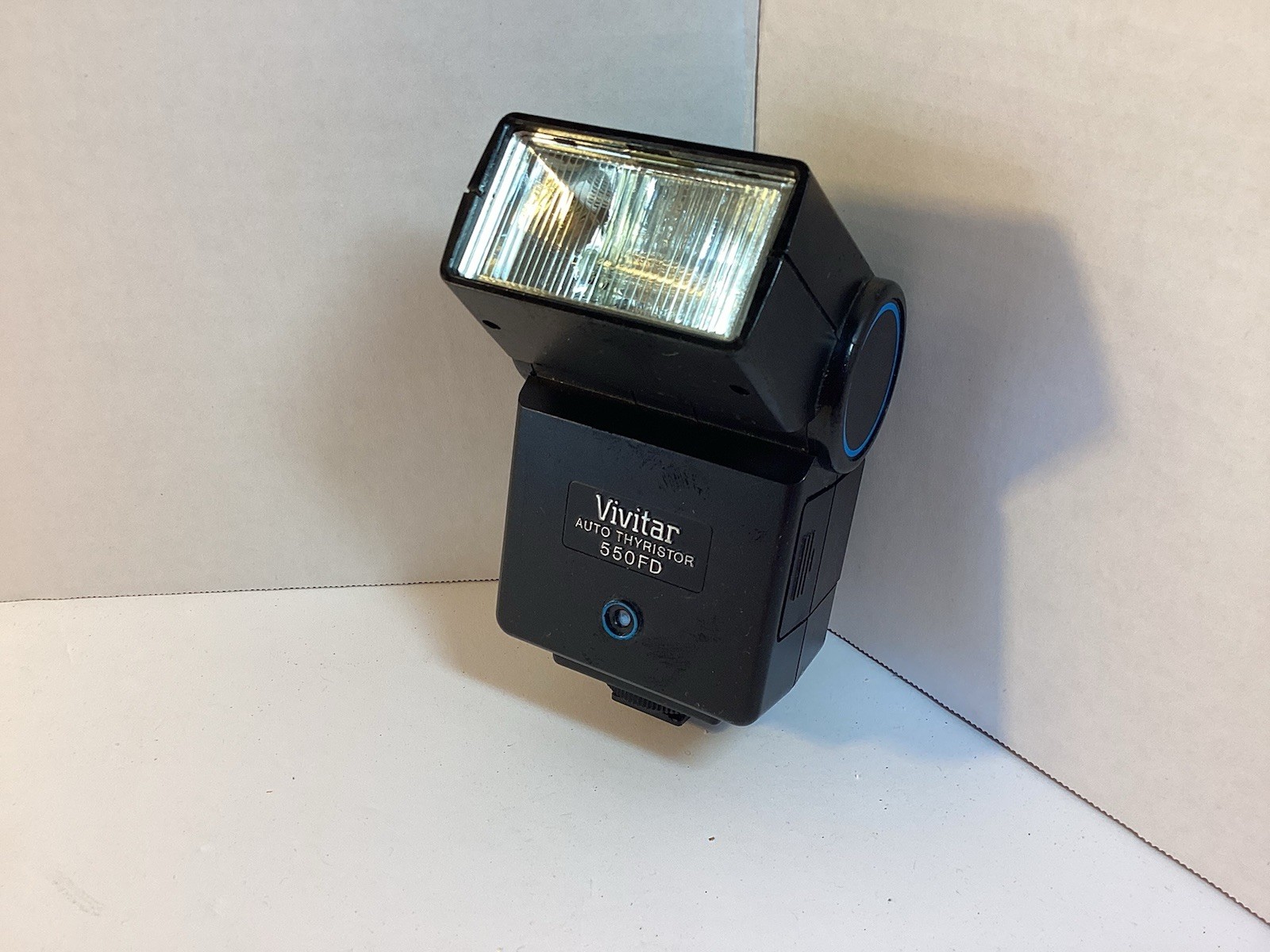 Vivitar 550FD Auto Thyristor Flash Untested Camera Flash