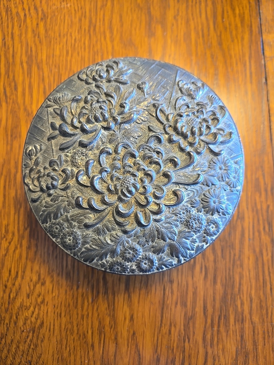 Antique Silver Pewter Oriental Chinese Or Japanese  Lidded Box