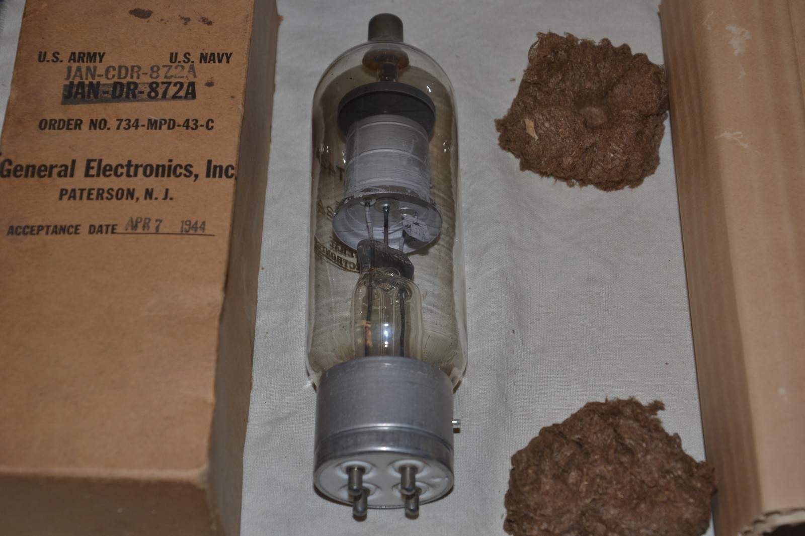 Vintage NOS NIB Continental Electric 1944 JAN 872A /VT42A Tube