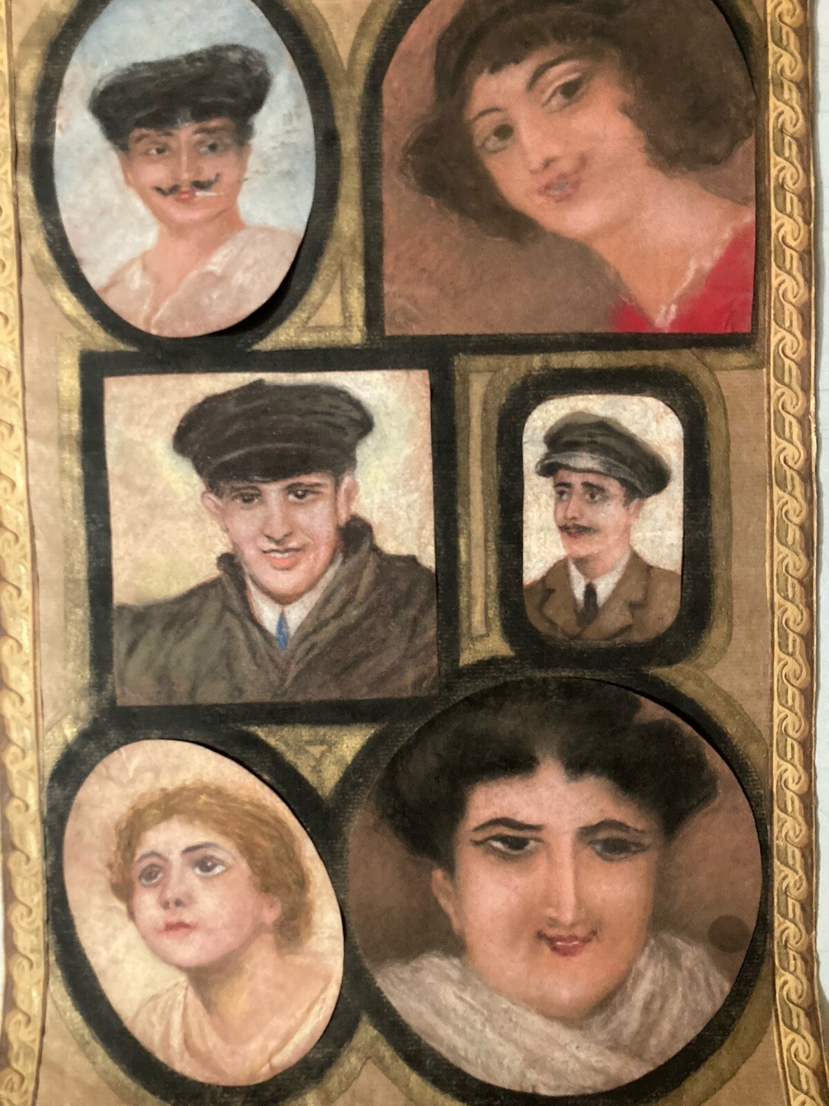 Très Beau Dessin Famille Fusain portrait Début XXe Art Deco A Identifier Ancien