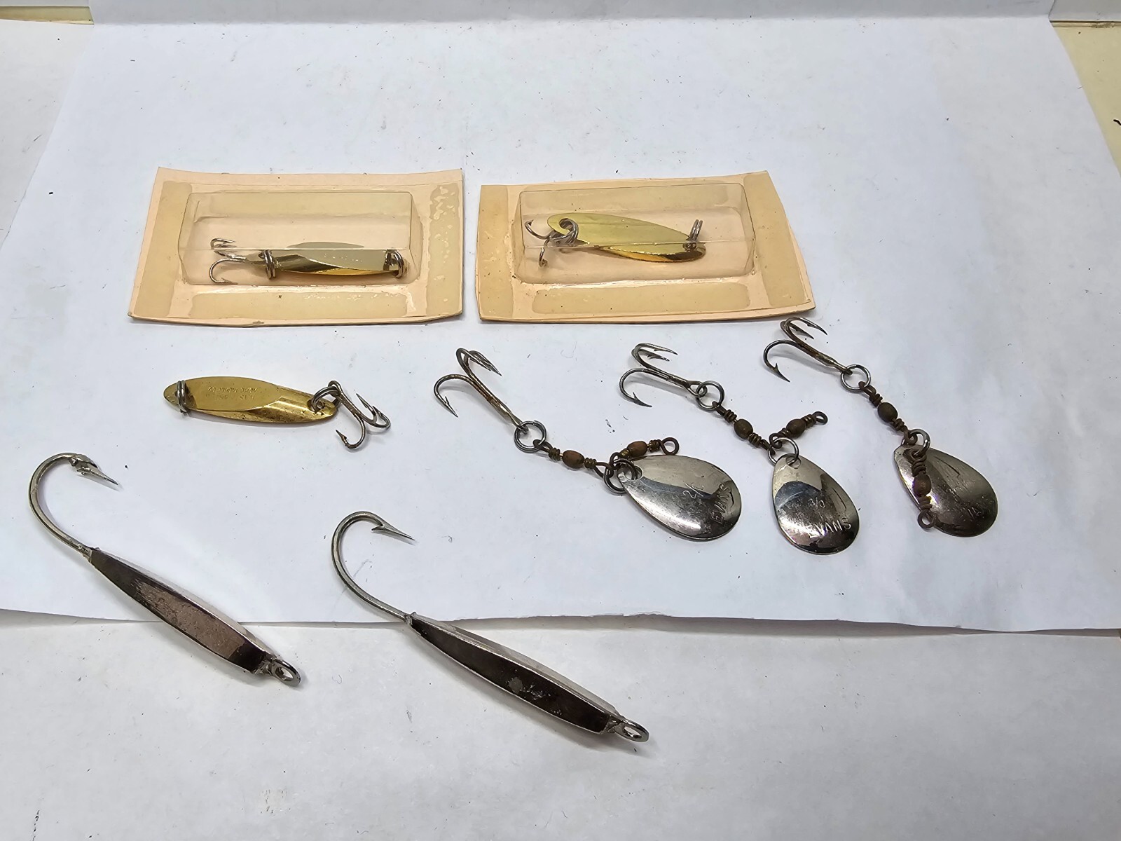 Lot of 8 Fishing Lures Bait Kastmaster & Evans 2/0 3/0 Spoon Spinner Go Fishing