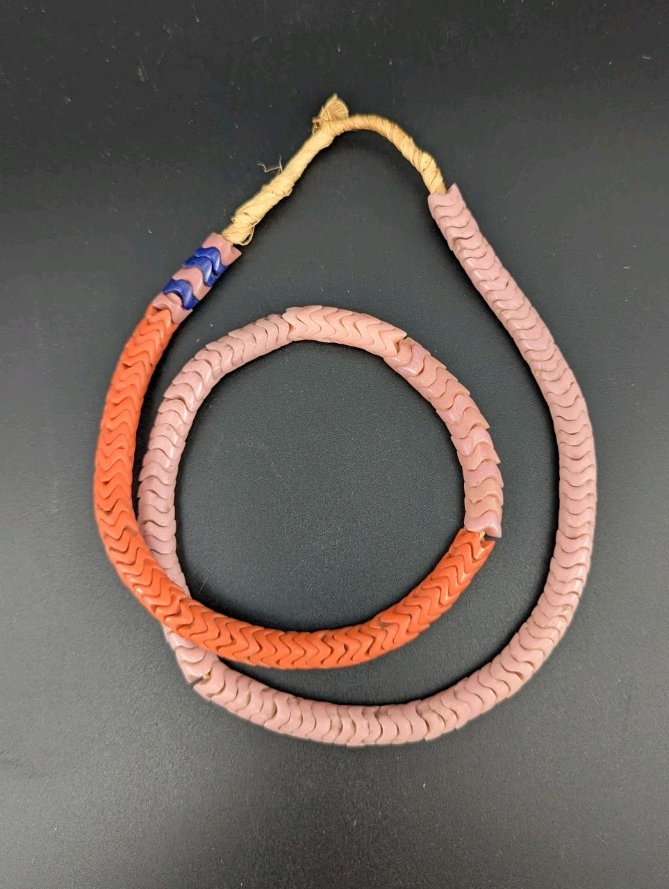  Interlocking Snake Vintage Trade Beads, RED  and PINK , 9 mm , 24" Strand 