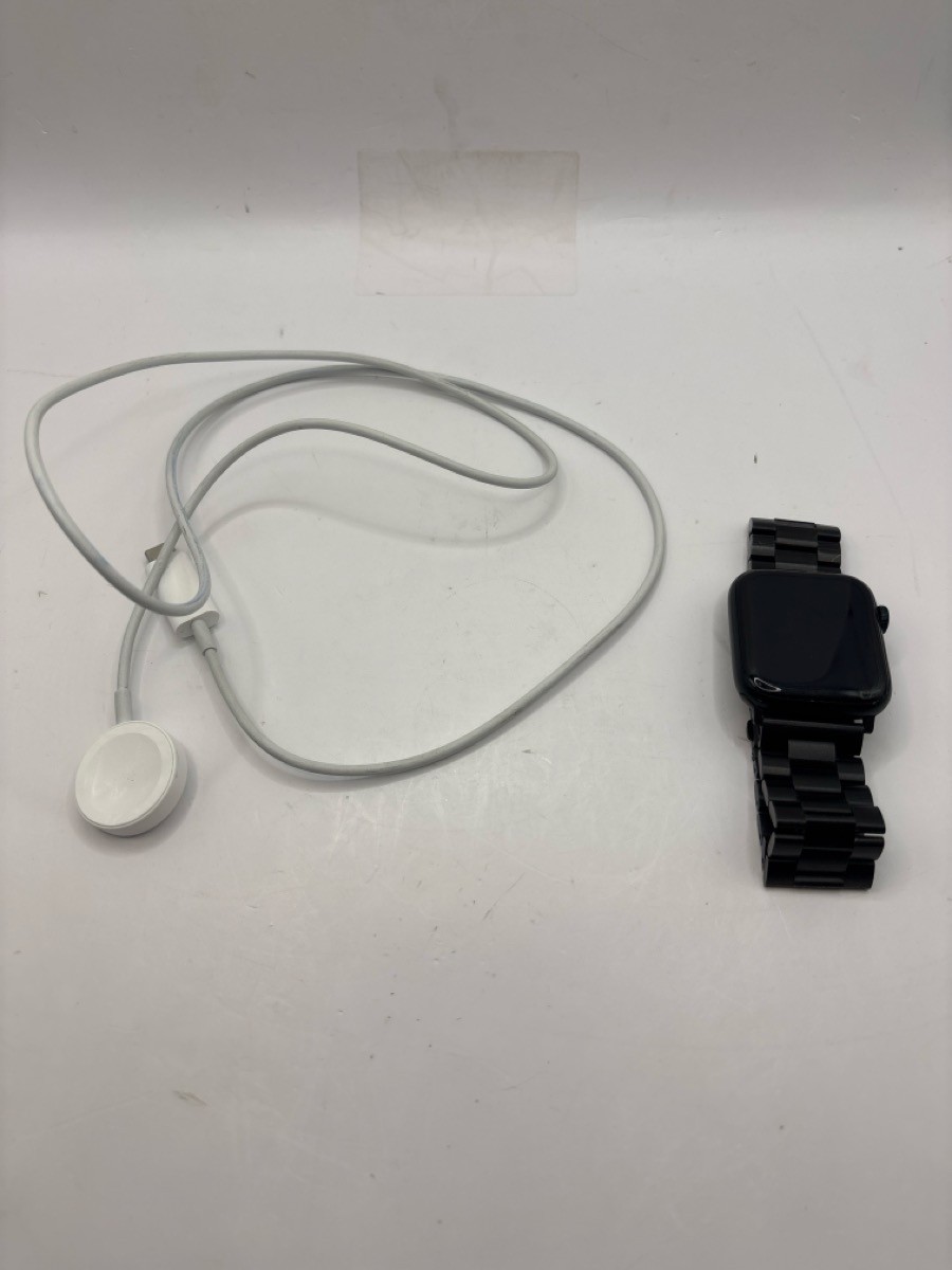 APPLE WATCH SE A2726 (P07014744)