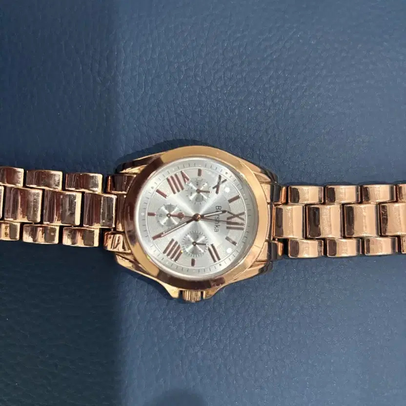 Bershka Women's Rose Gold Metal Watch Casual Elegant Accessory