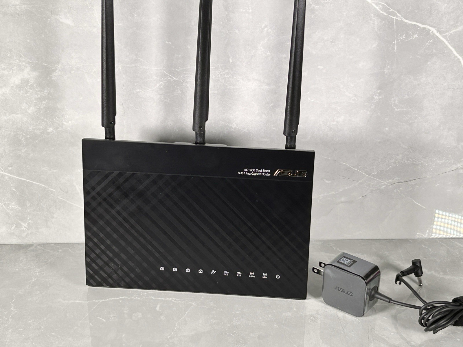 ASUS AC1900 WiFi Router (RT-AC68U) Dual Band Gigabit 802.11ac Internet Router