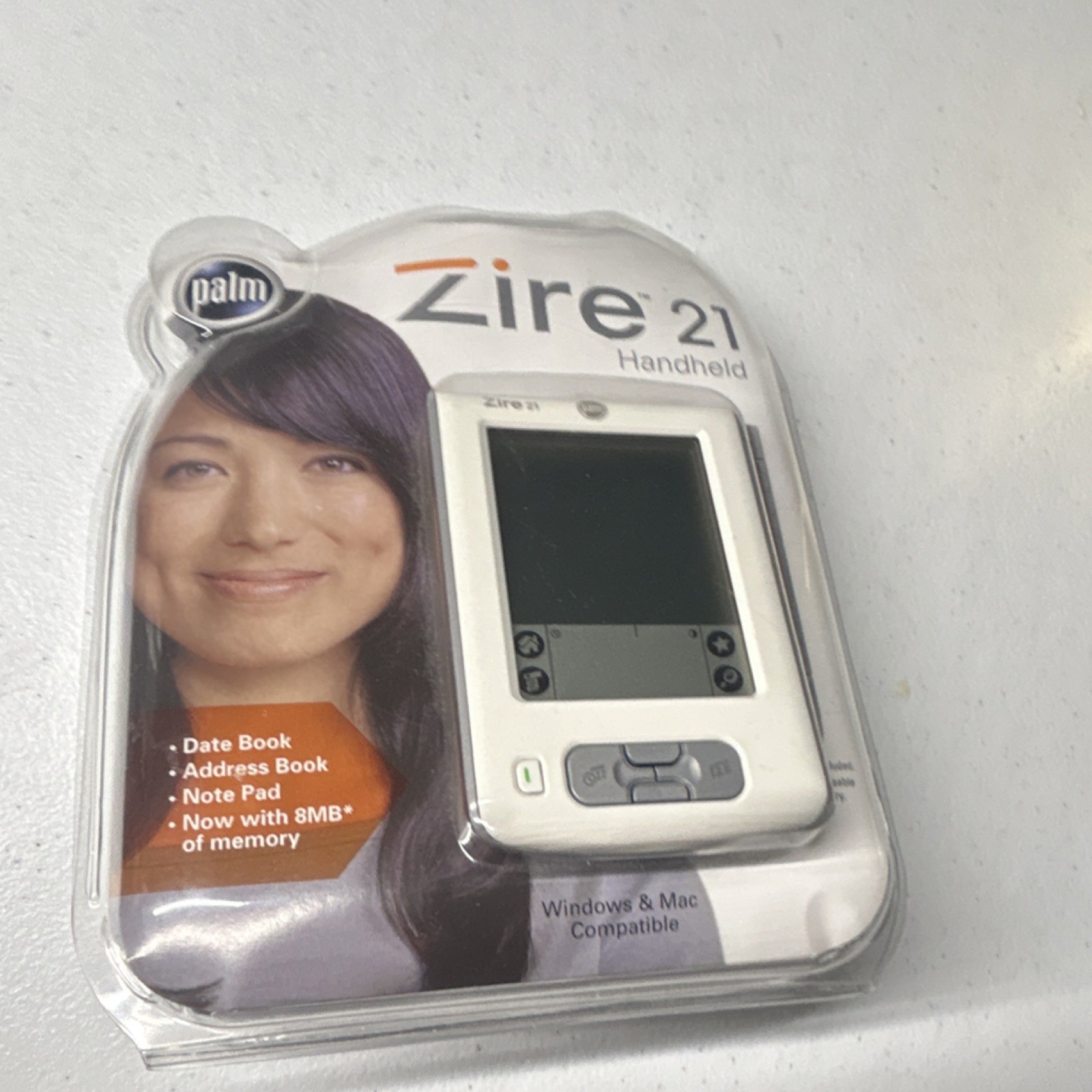 Palm Zire 21 PDA 8MB RAM Palm OS Date Book Address Book Memo Pad Calculator