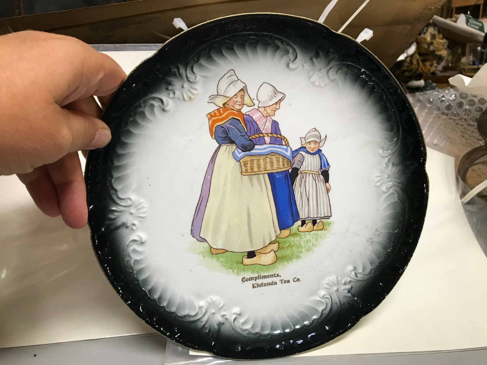 ANTIQUE KLOFANDA TEA CO DUTCH LADIES &CHILD WOODEN SHOES LIVERPOOL POTTERIES