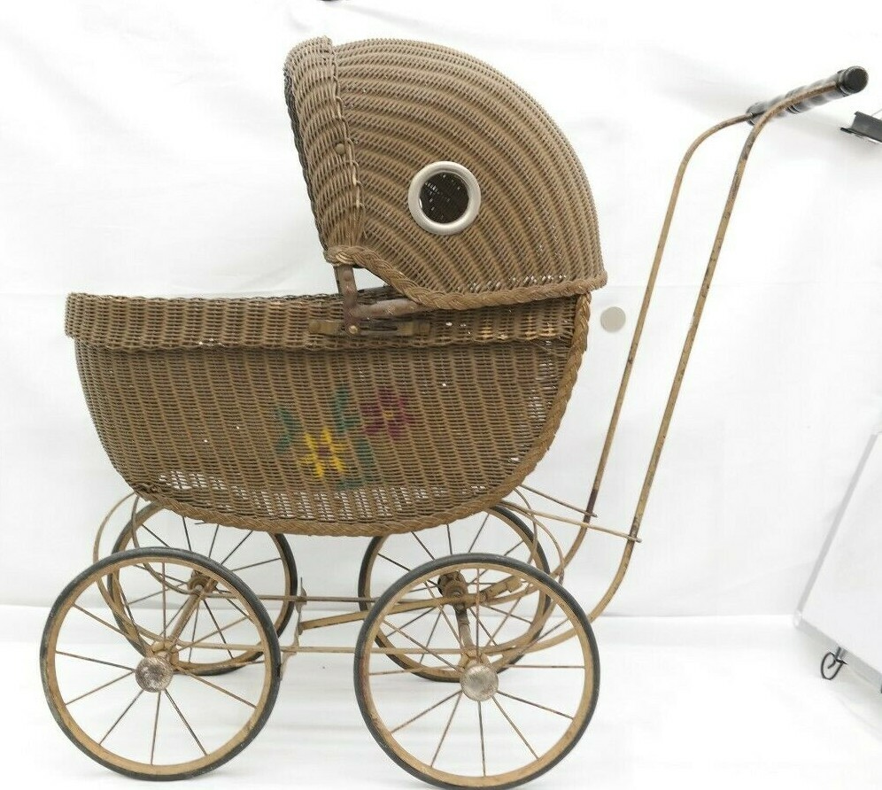 Antique Victorian White Wicker Baby Stroller Doll Carriage 29" x 27" x 11" GA