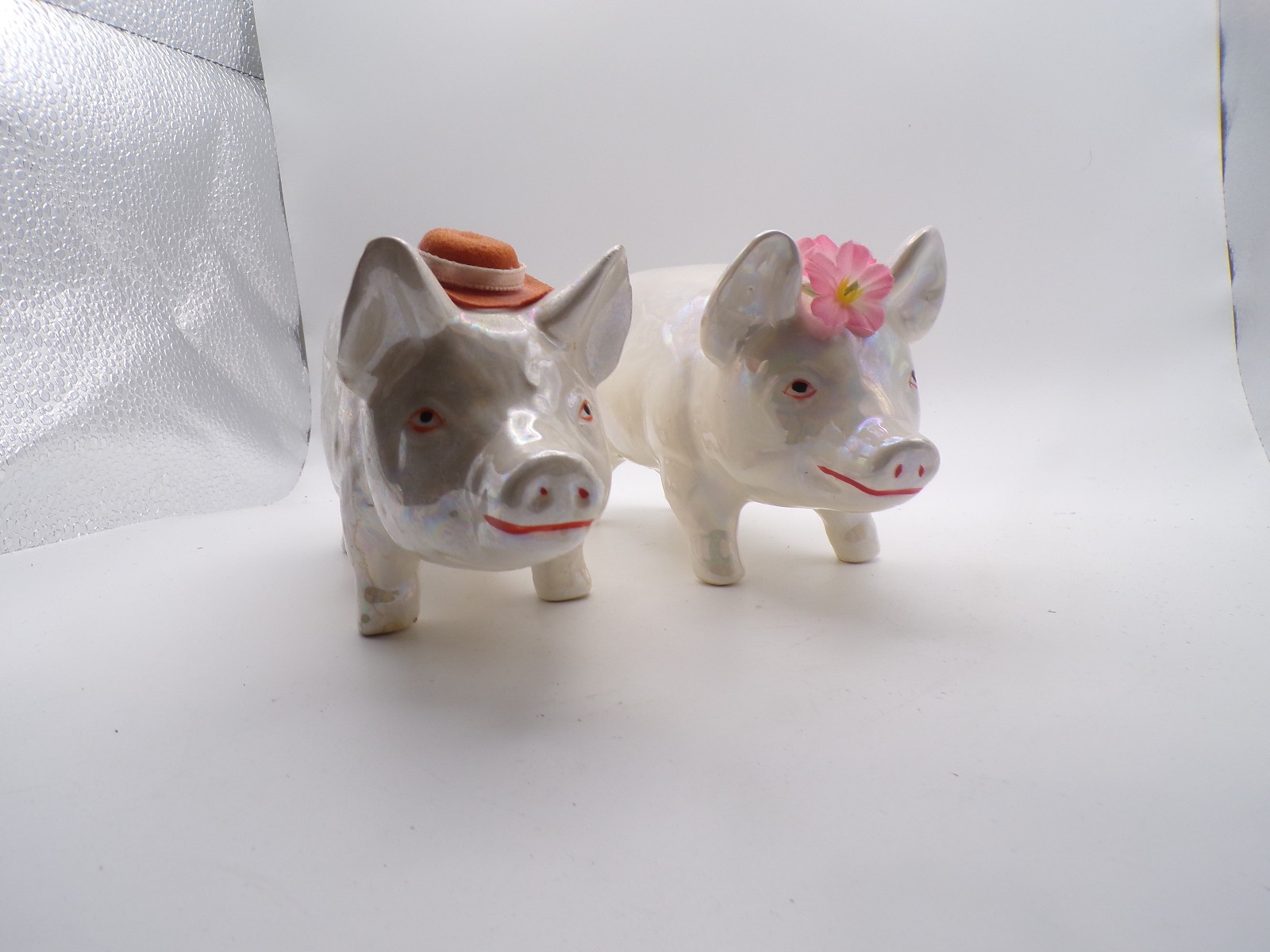 Vintage Ceramic Ma and Pa Collectible Pigs
