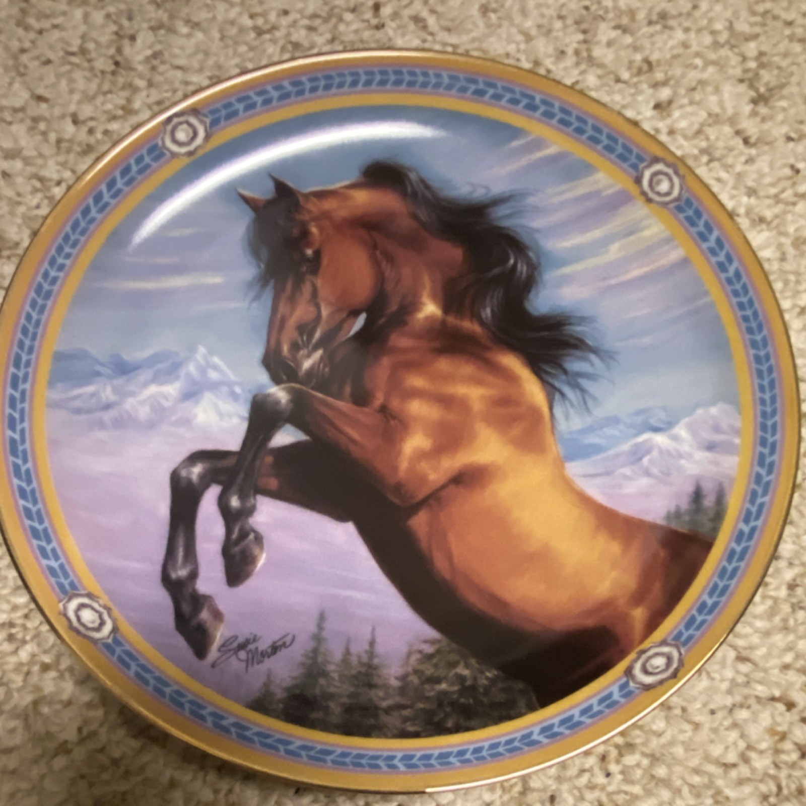 Danbury Mint Mountain Majesty Porcelain Horse Plate by Susie Morton On the Range