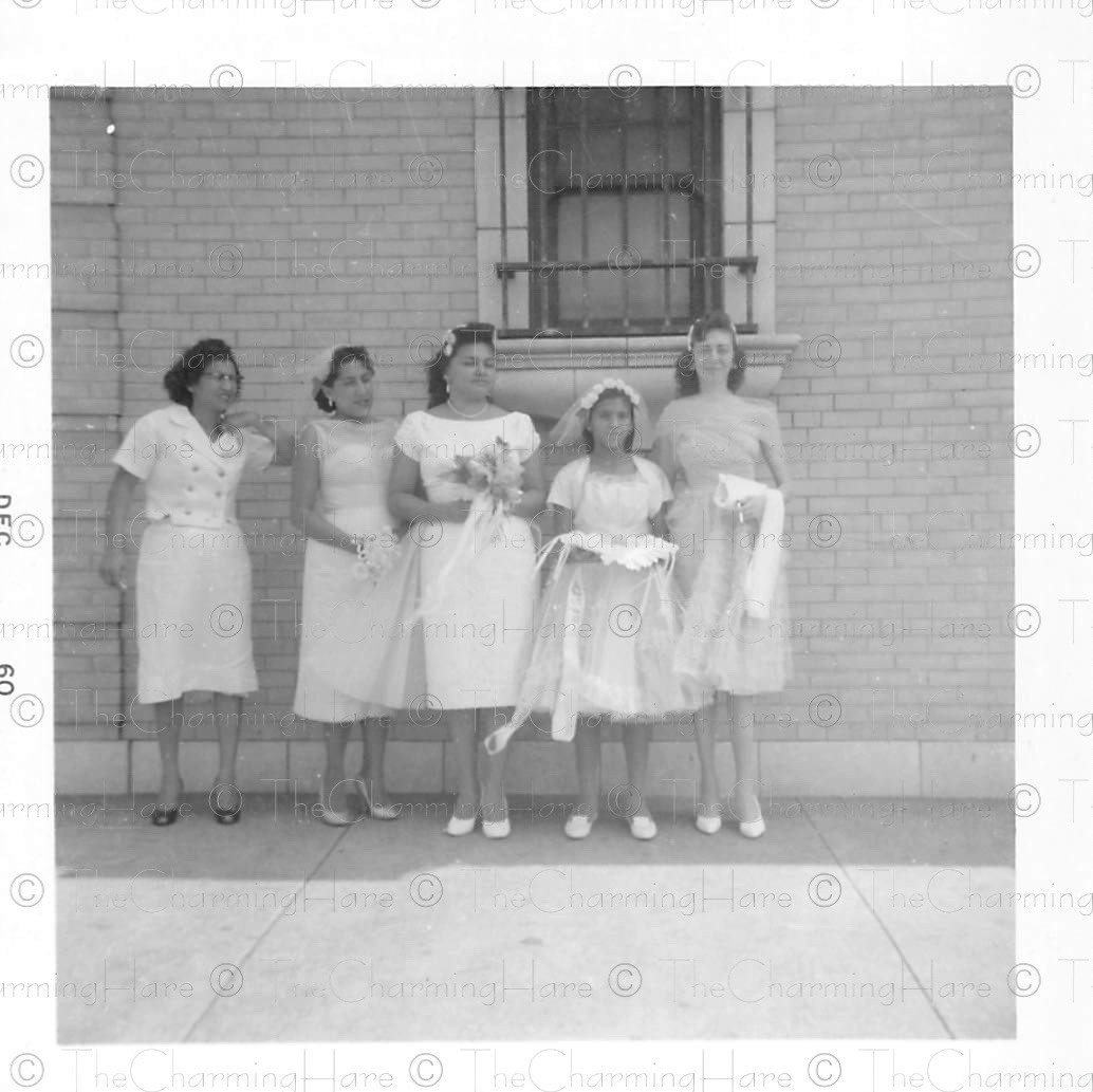 Vintage Photo 1950s First Communion Girl Veil Bouquet Church Portrait