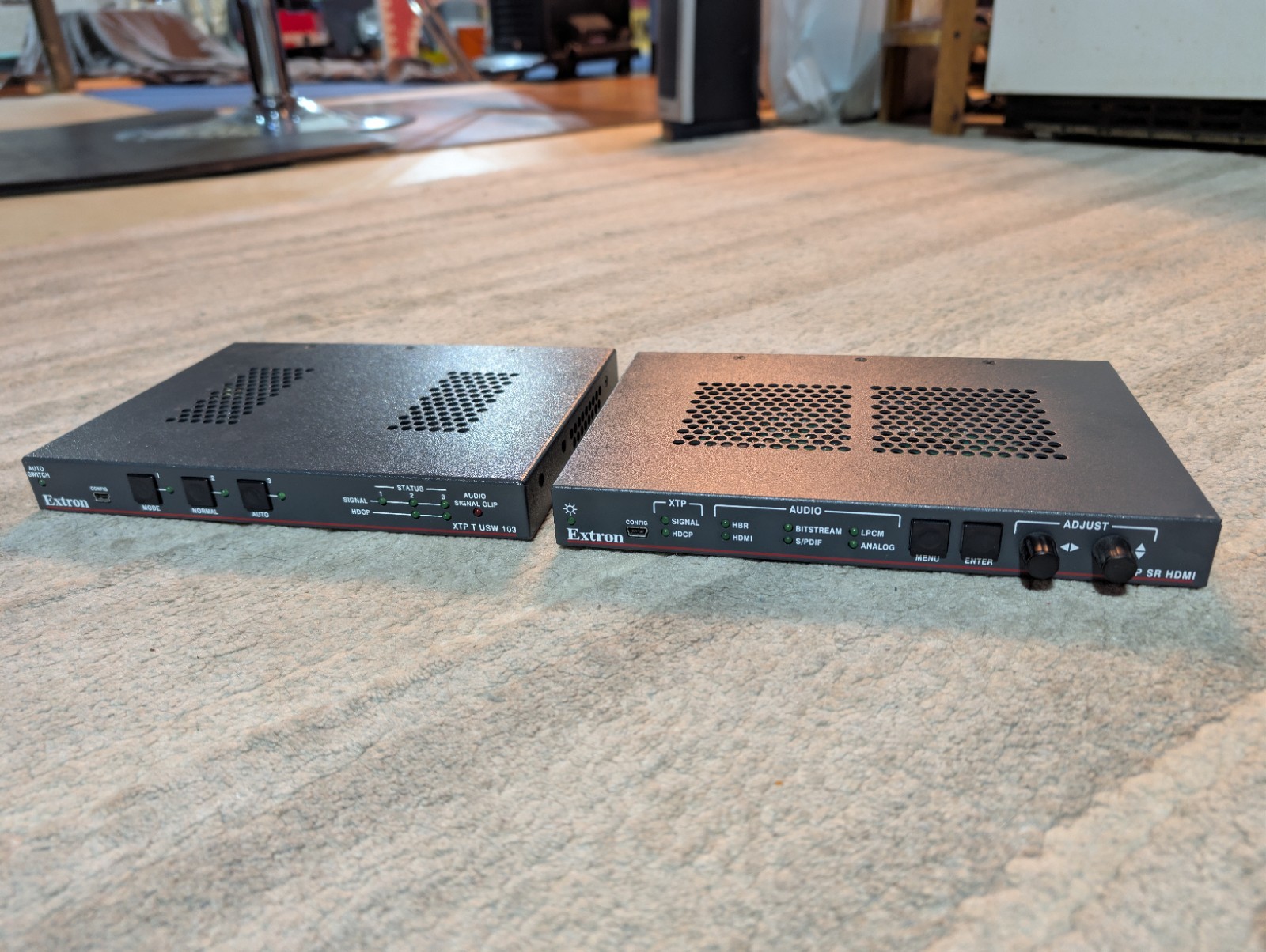 Extron XTP SR HDMI 60-1199-01 & XTP T USW `103 60-1198-01 - TESTED