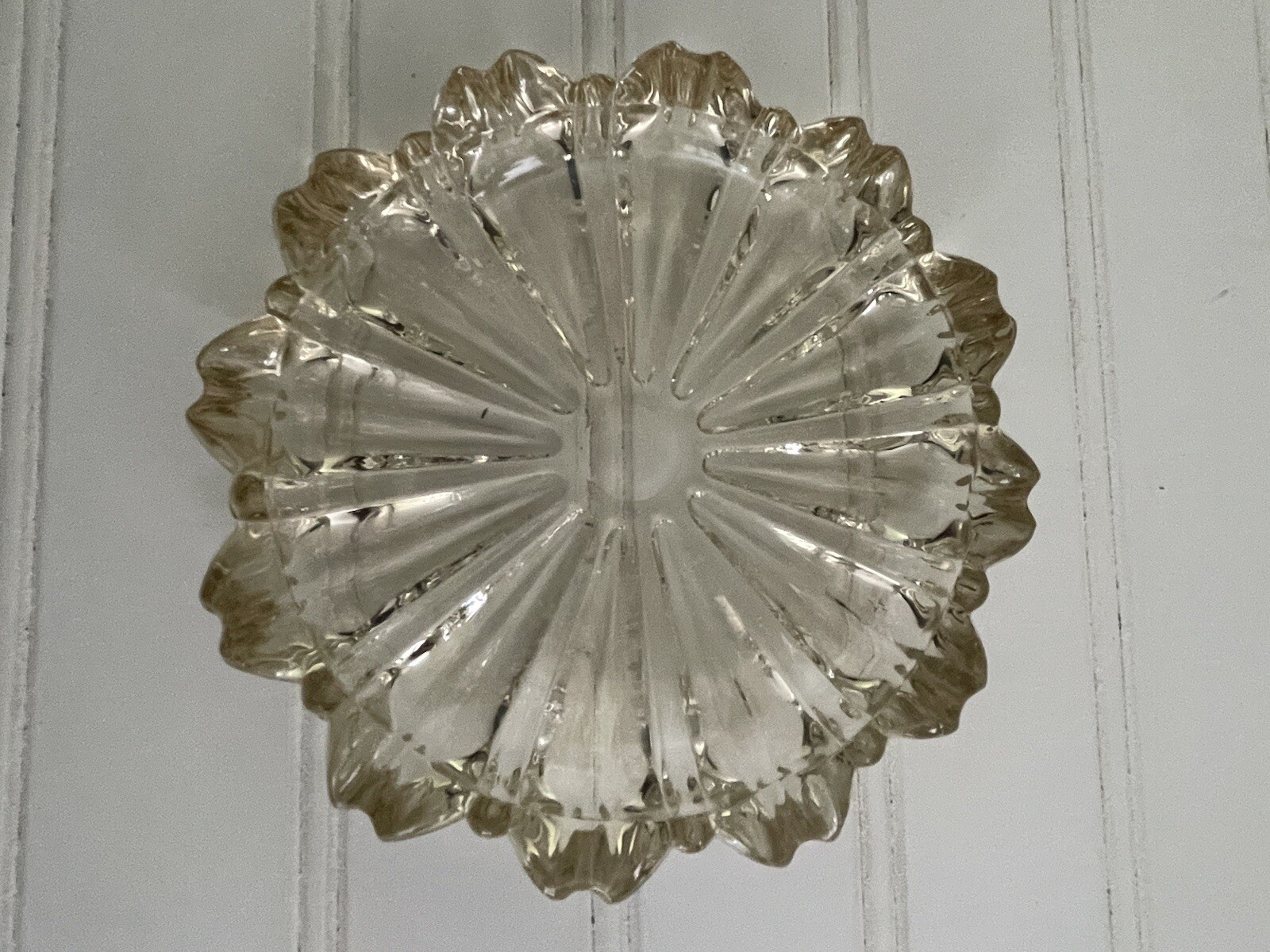 Vtg Ashtray Mid Century Modern Clear Crystal Cut Glass Round 5.5 Inches Deco