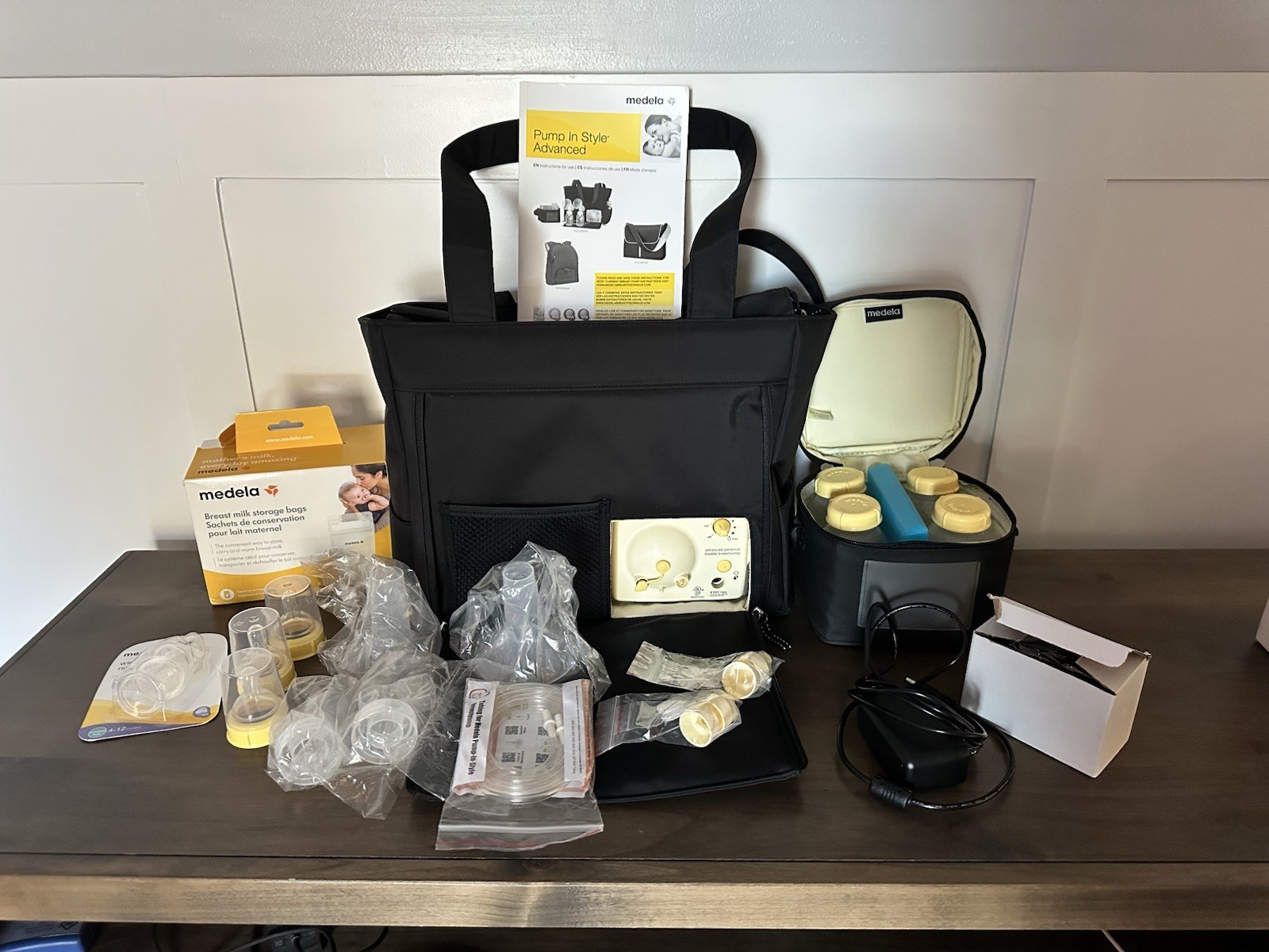 Medela Pump-In-Style Advanced Complete