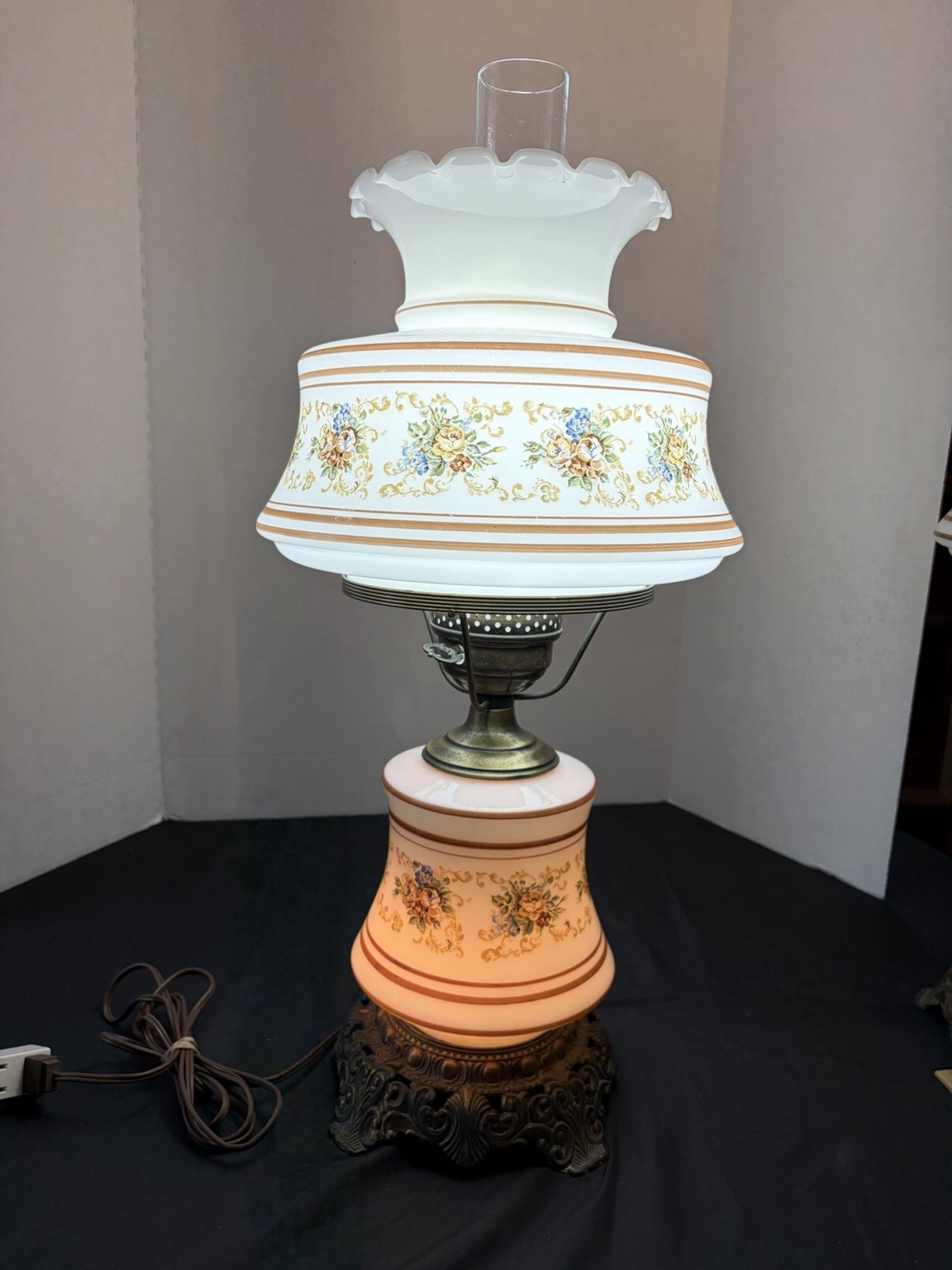 Quoizel Vintage Hurricane Lamp Milk Glass 24” Tall To Flute Works As Should