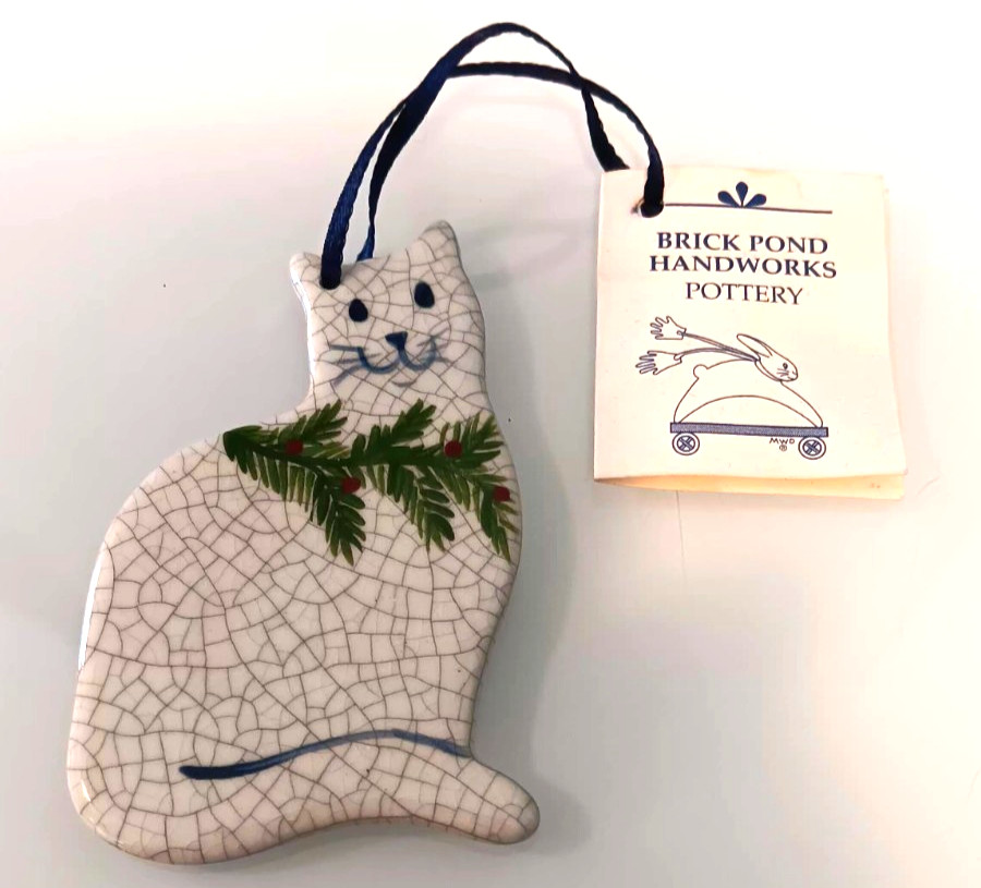 Vintage Brick Pond Pottery 1997 Crackle glaze finish cat ornament. 3 inches.