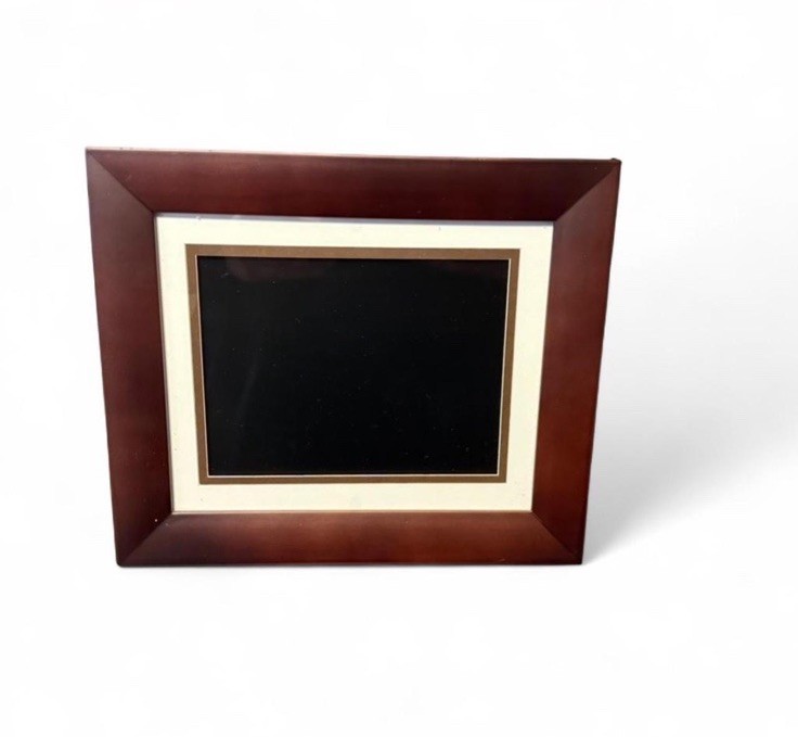 HP Digital Picture Frame 8 inch  with Adapter