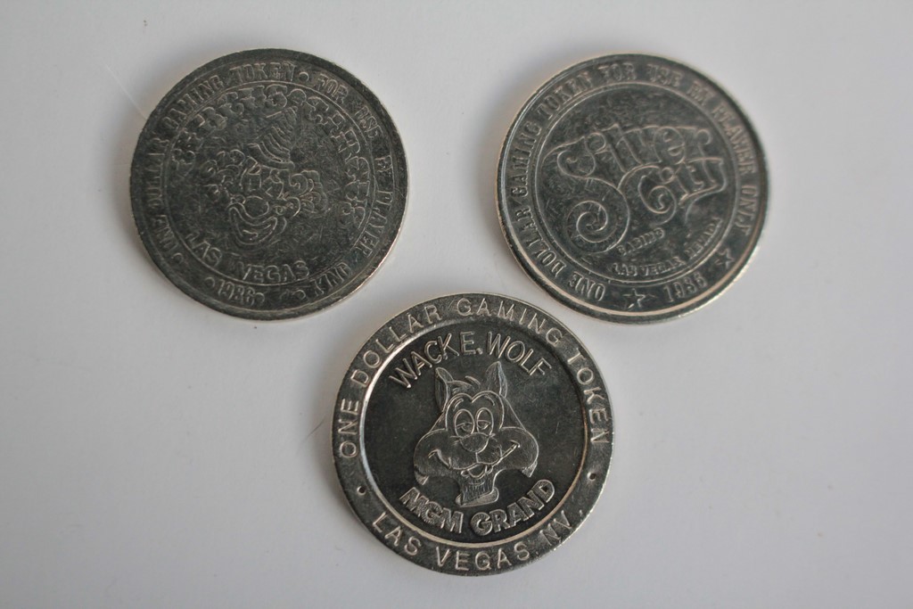 3 Las Vegas Circus and Casino Souvenir Tokens from the 1990s (66236)