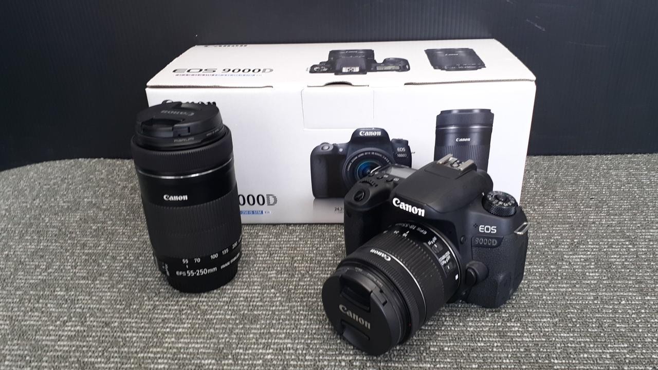 Canon EOS 9000D Double Zoom Kit 24MP DSLR Camera with SDXC Card From Japan