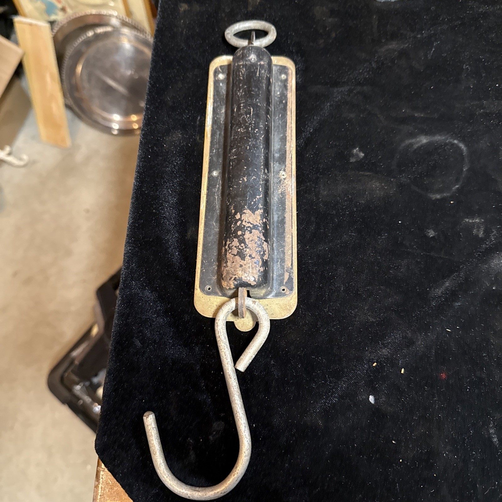 John Chatillon & Sons : 50 Pound Hanging Weigh Scale - 1930s - Brass