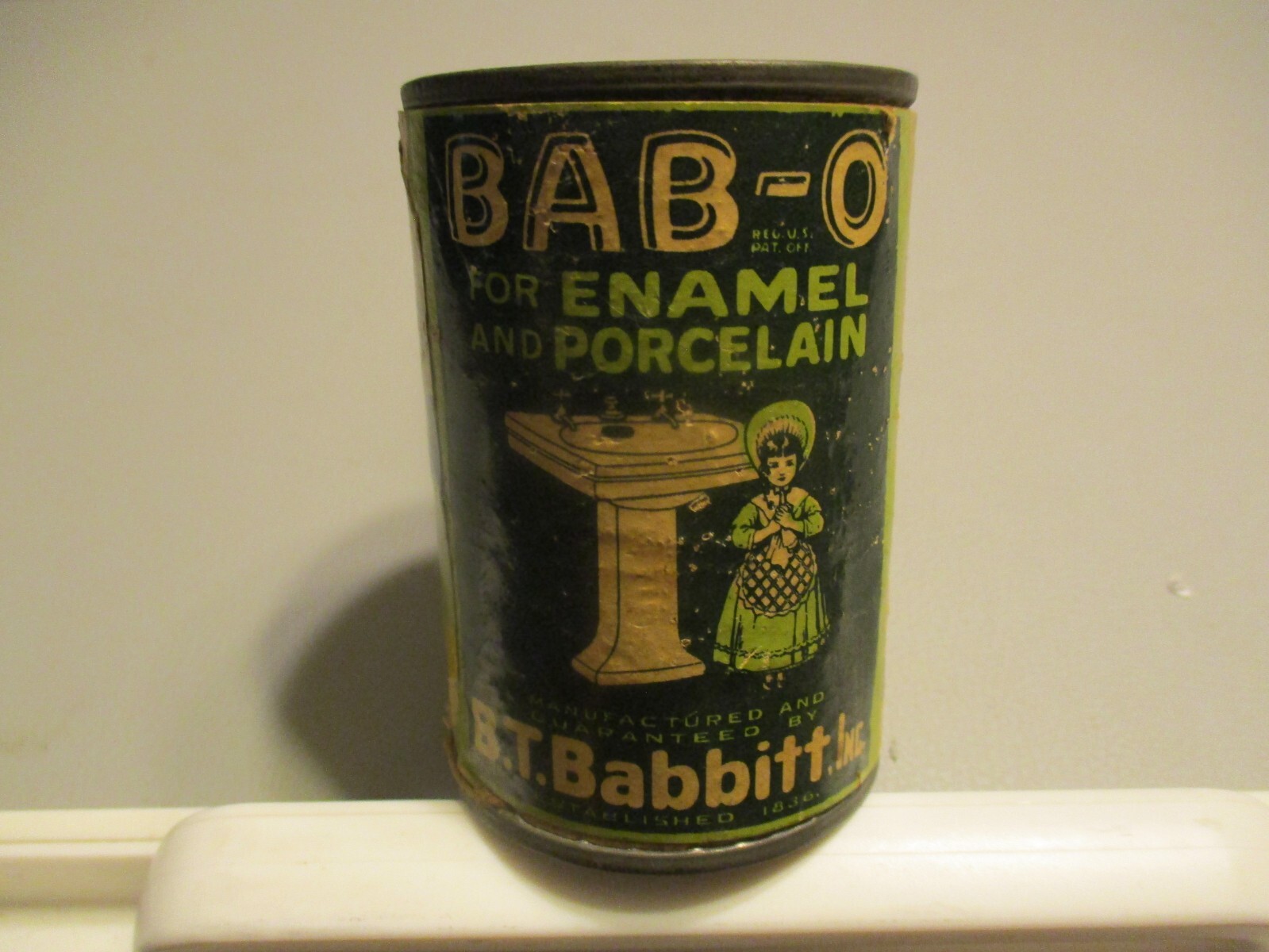 B.T. Babbitt Inc. BAB-O For Enamel & Porcelain advertising can bank JACK & JILL