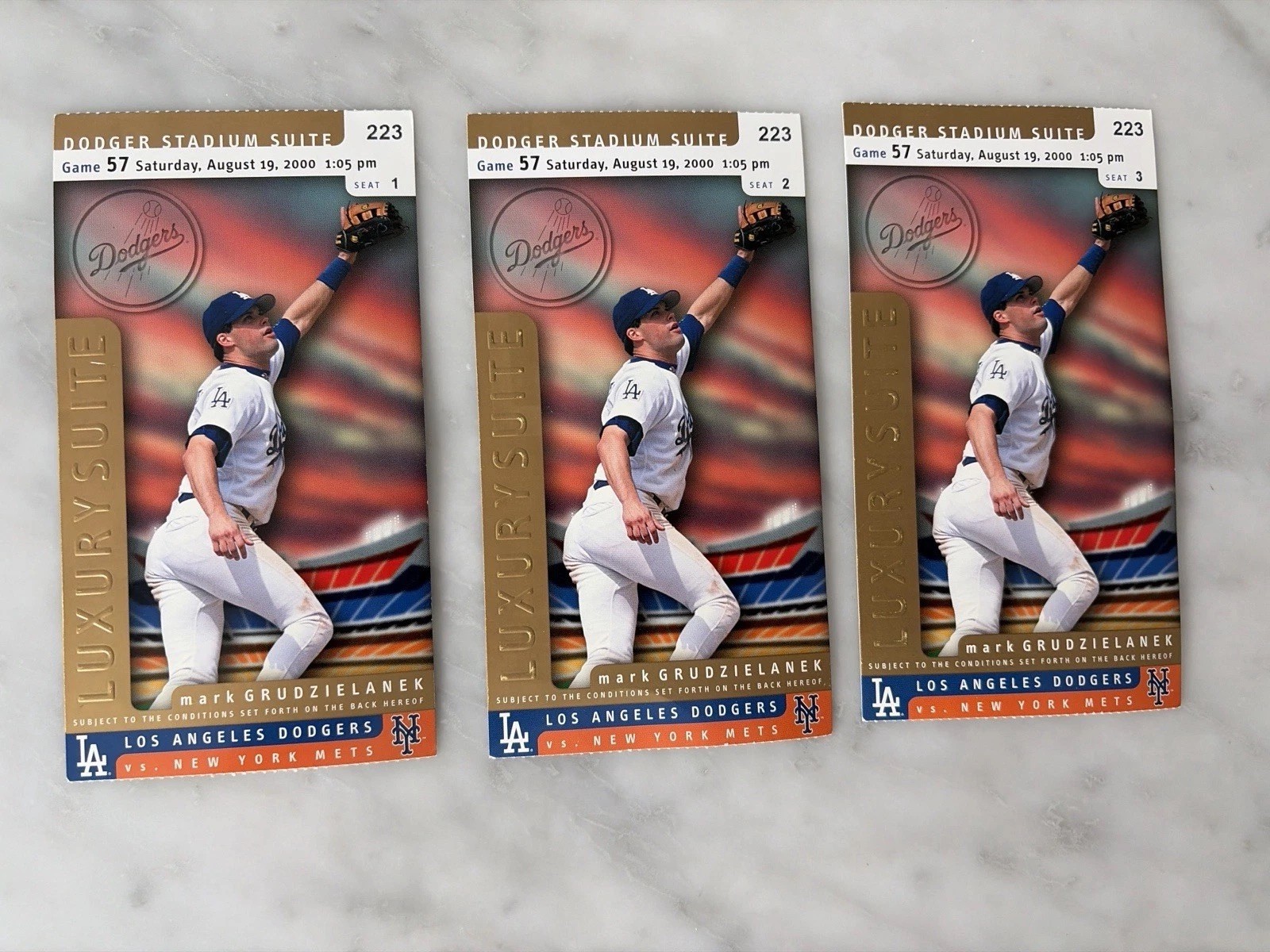 2000 Dodgers vs Mets (3) Luxury Suite Tickets Mets World Series Season