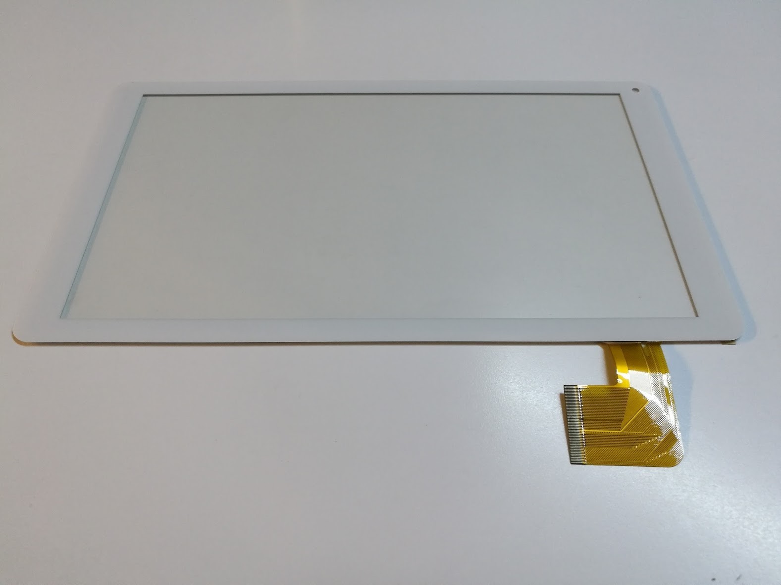White: Touch Screen Digitizer DH-1012A2-PG-FPC062-V5.0