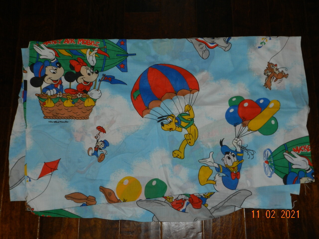 Vtg 70s Disney Mickey Mouse Air Mobile Twin Flat Sheet Dumbo Donald Duck Goofy