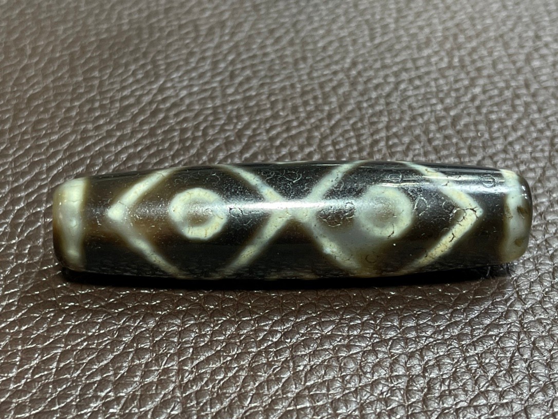 Old Tibetan Nepalese Himalayan Ancient 6 eye Old Dzi Talisman Beads Amulet 六眼天珠