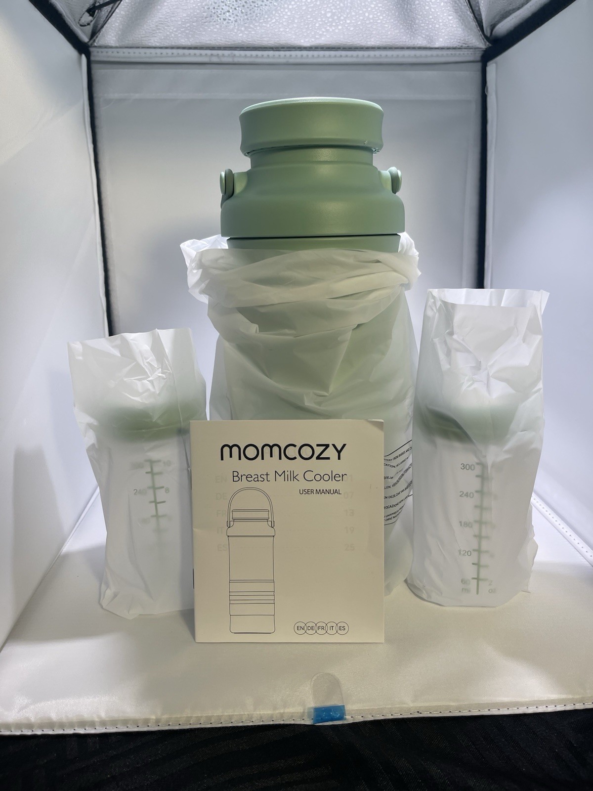 Momcozy 22Oz Portable Breast Milk Cooler for Outdoor- Green