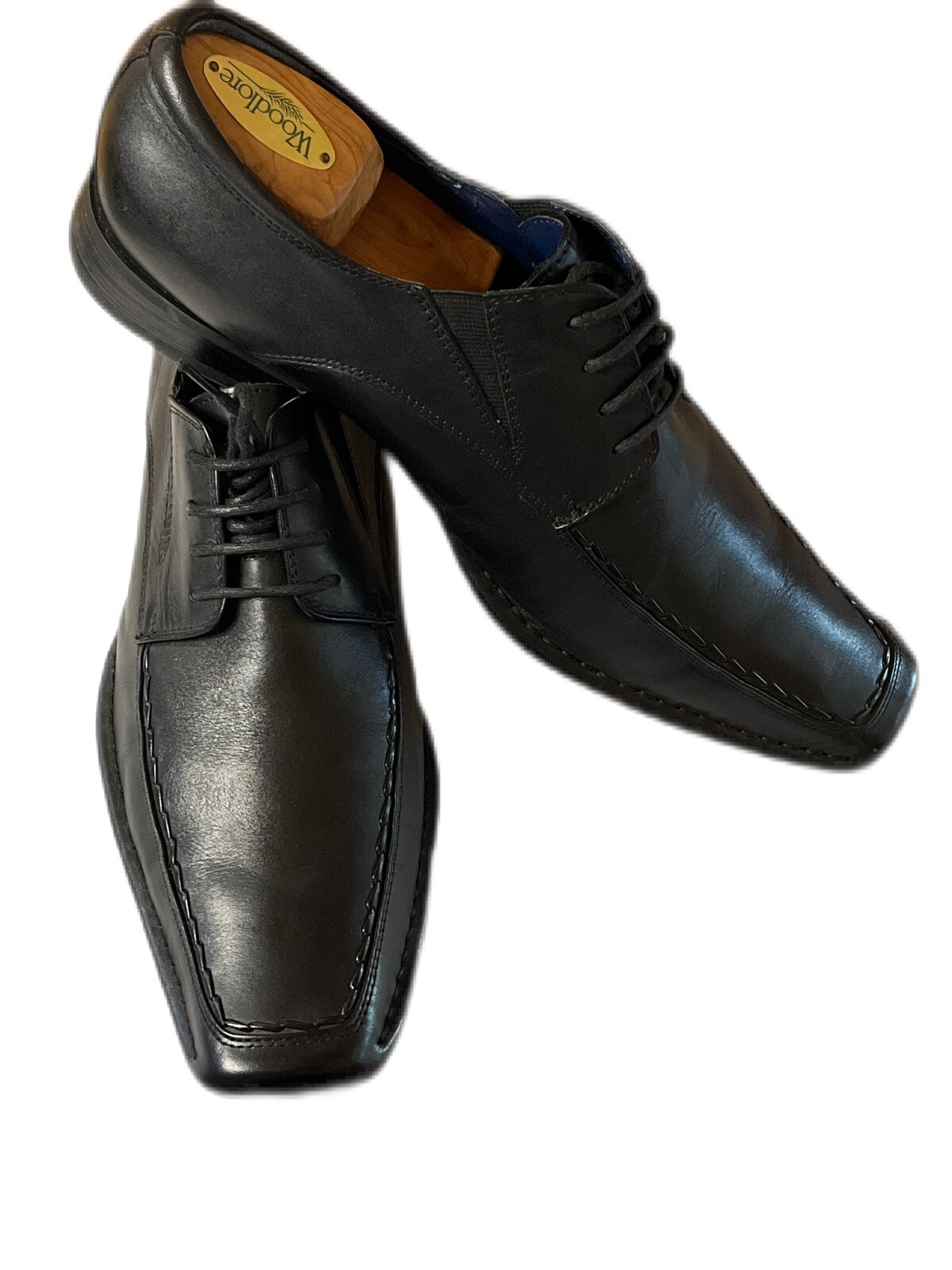 Men’s 10.5 Black Leather Steve Madden Lace Up Dress Shoe