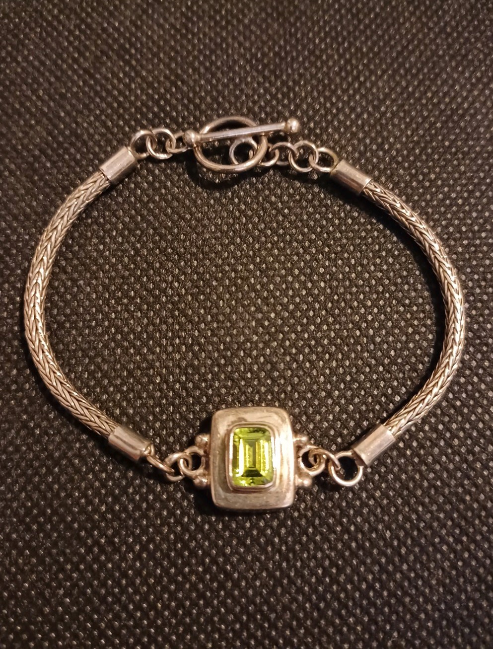 Vintage 925 Silver Fox Tail Bracelet Green Gemston Size 6.75 Inches