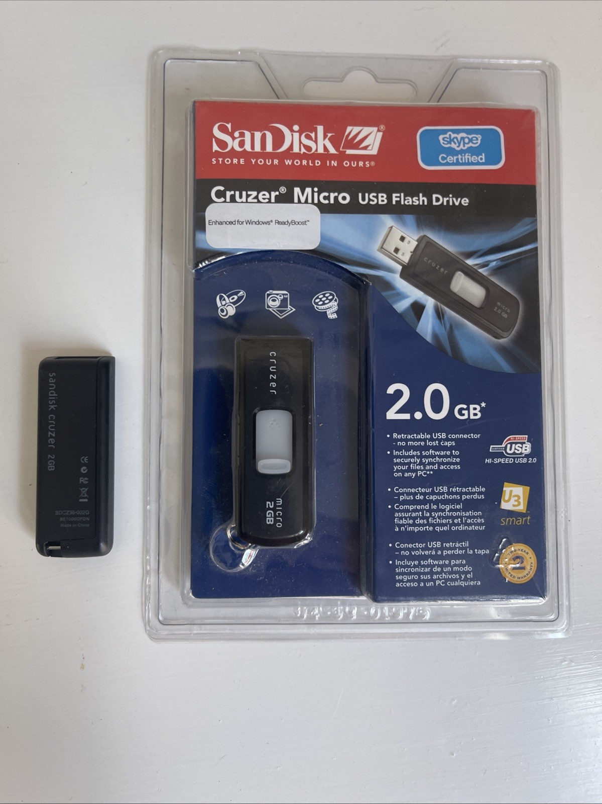 SanDisk Cruzer Micro USB Retractable Flash Drive 2.0 GB
