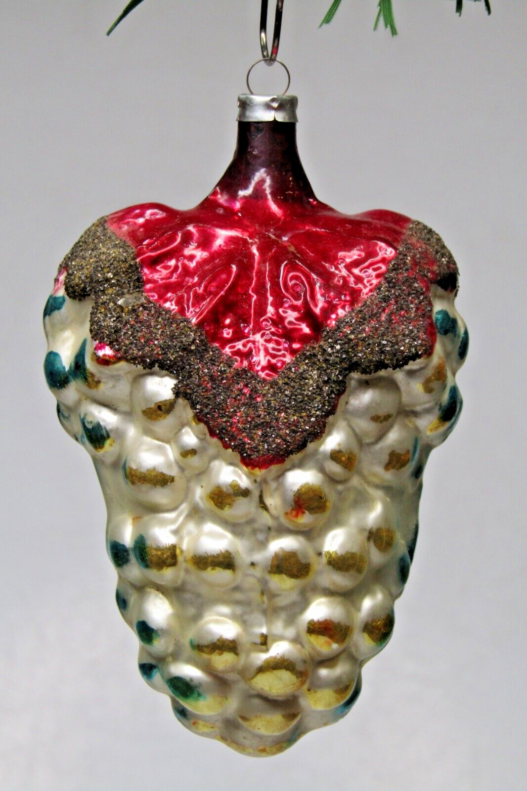 Vintage Blown Glass CLUSTER GRAPE Mica Embossed Christmas Ornament Germany