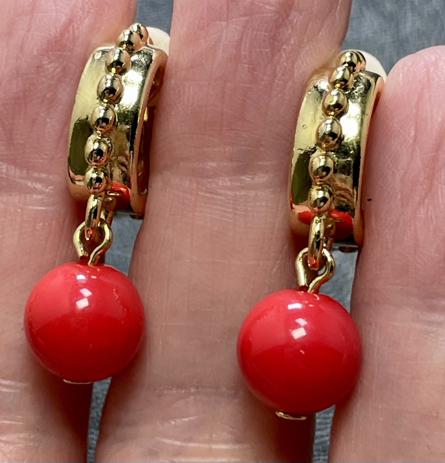Vintage 1.2” Red Lucite Ball Dangle Gold Tone Hoop Clip Earrings