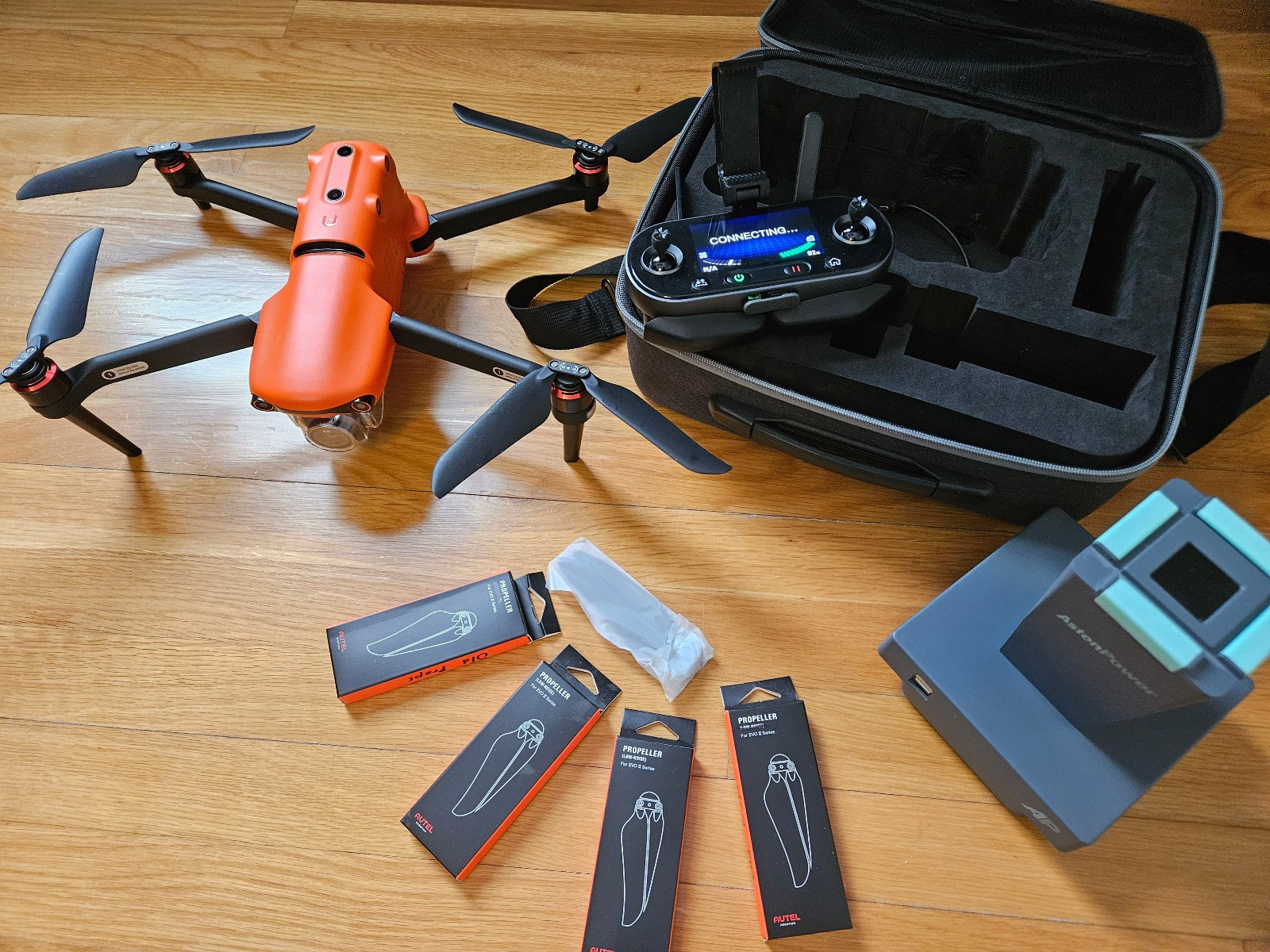 Autel EVO 2 Pro v2 Drone, AP fast charger, 2 batterries, 6 extra props, Soft bag
