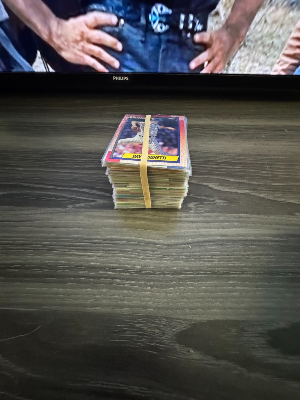 Lot of Vintage Baseball Cards(343)